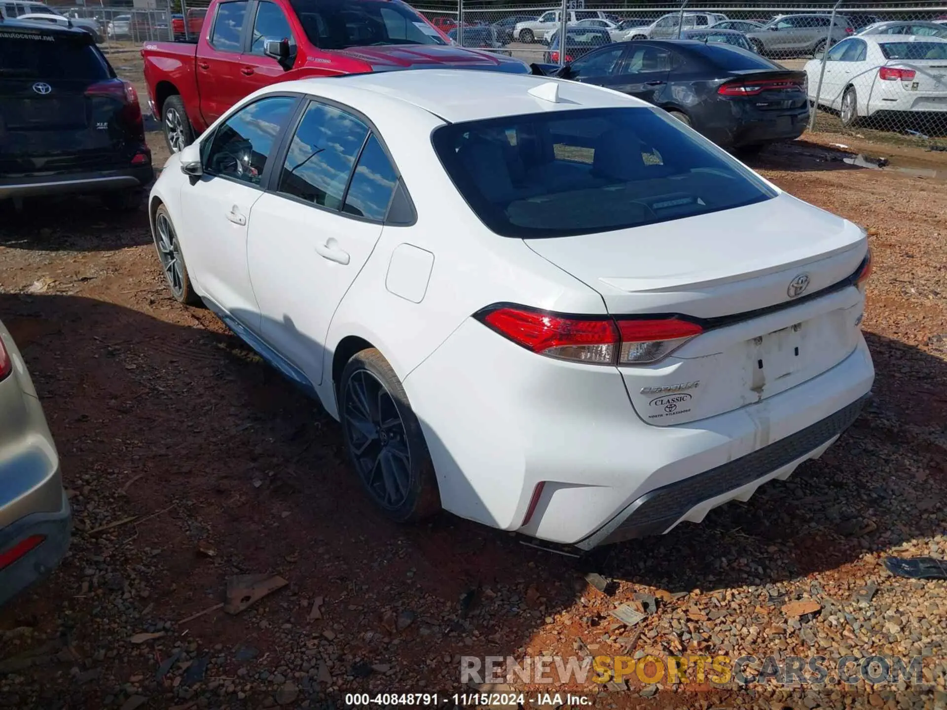 3 Photograph of a damaged car 5YFP4MCE7NP133031 TOYOTA COROLLA 2022