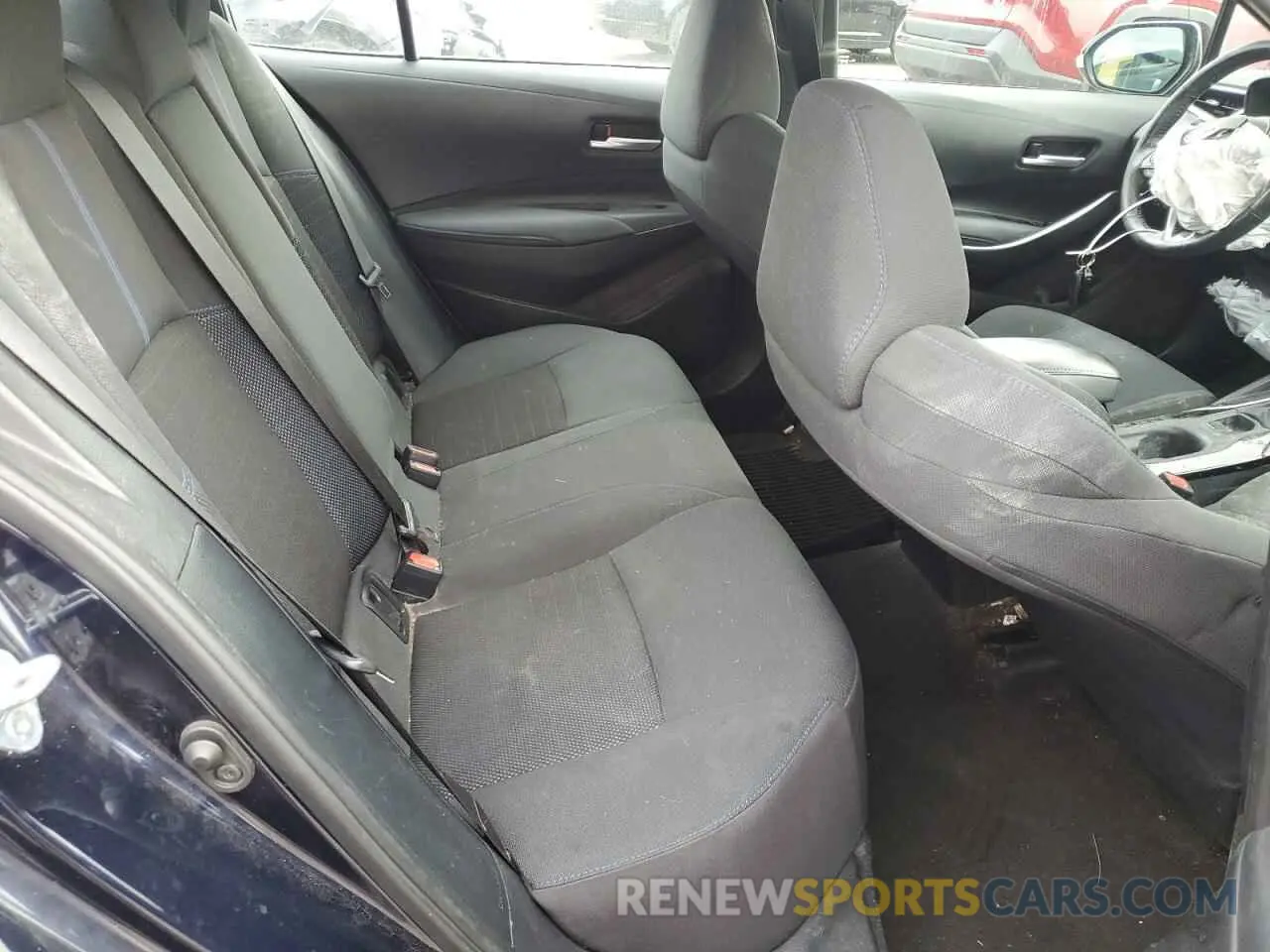 11 Photograph of a damaged car 5YFP4MCE9NP101844 TOYOTA COROLLA 2022