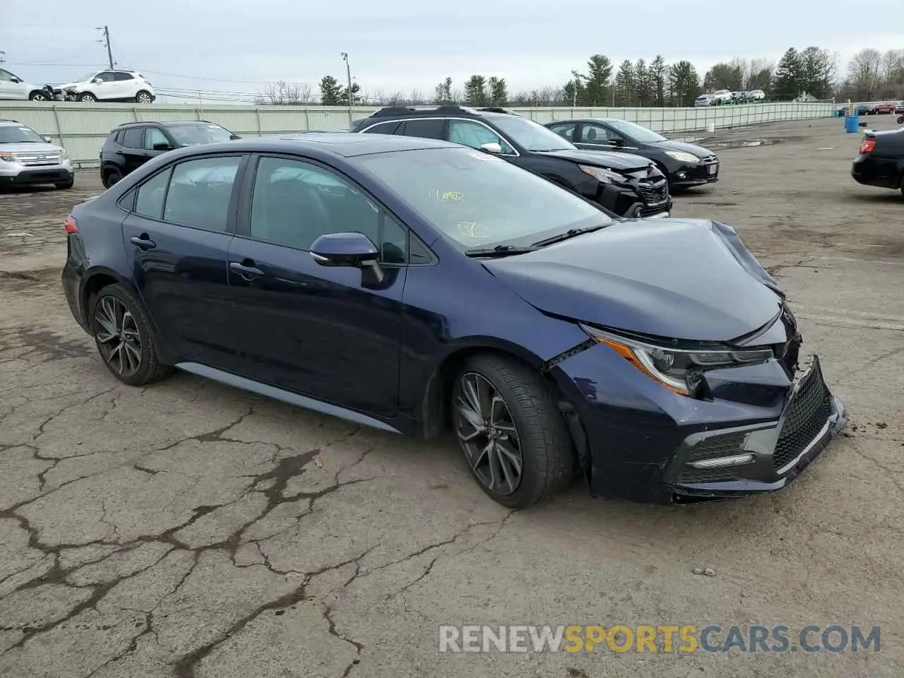 4 Photograph of a damaged car 5YFP4MCE9NP101844 TOYOTA COROLLA 2022