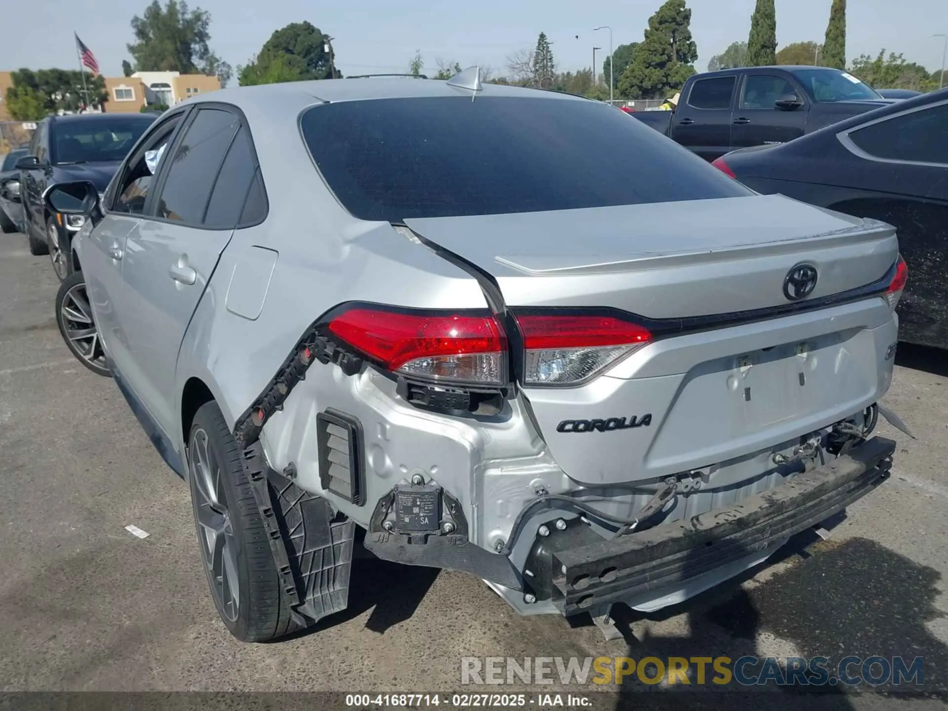 3 Photograph of a damaged car 5YFP4MCE9NP107370 TOYOTA COROLLA 2022