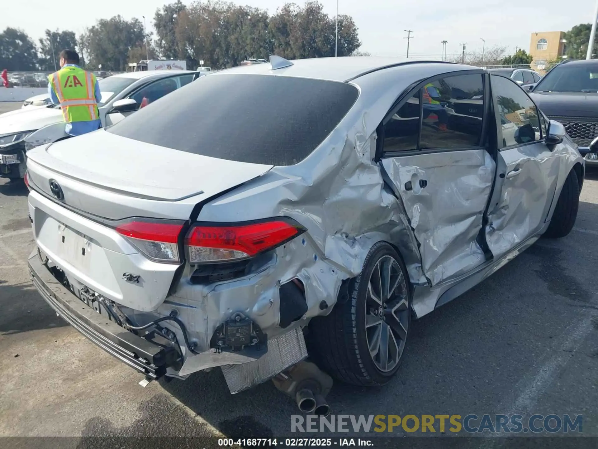 6 Photograph of a damaged car 5YFP4MCE9NP107370 TOYOTA COROLLA 2022