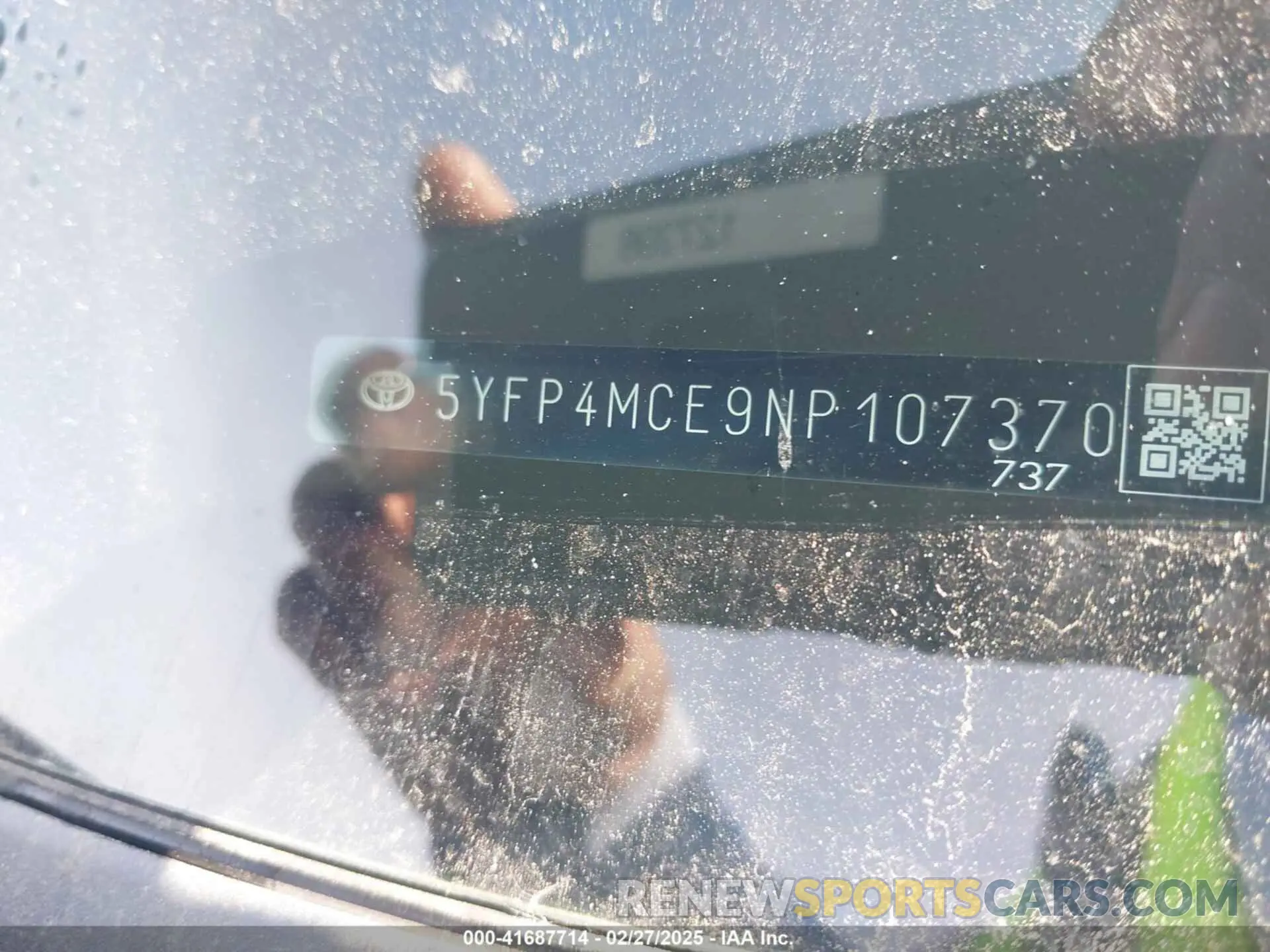 9 Photograph of a damaged car 5YFP4MCE9NP107370 TOYOTA COROLLA 2022