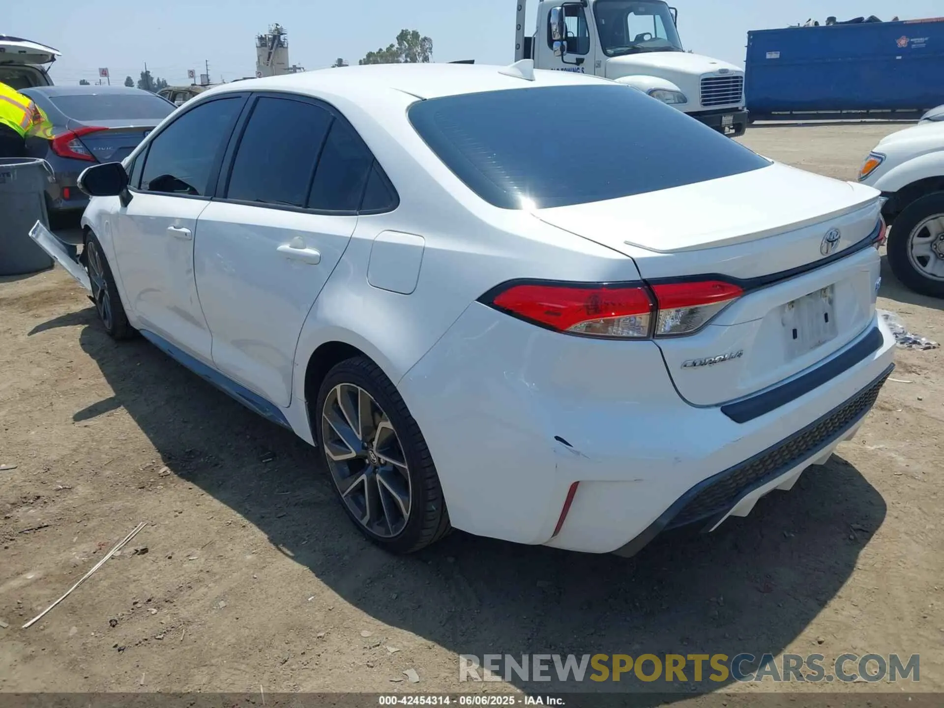 3 Photograph of a damaged car 5YFP4MCEXNP109869 TOYOTA COROLLA 2022
