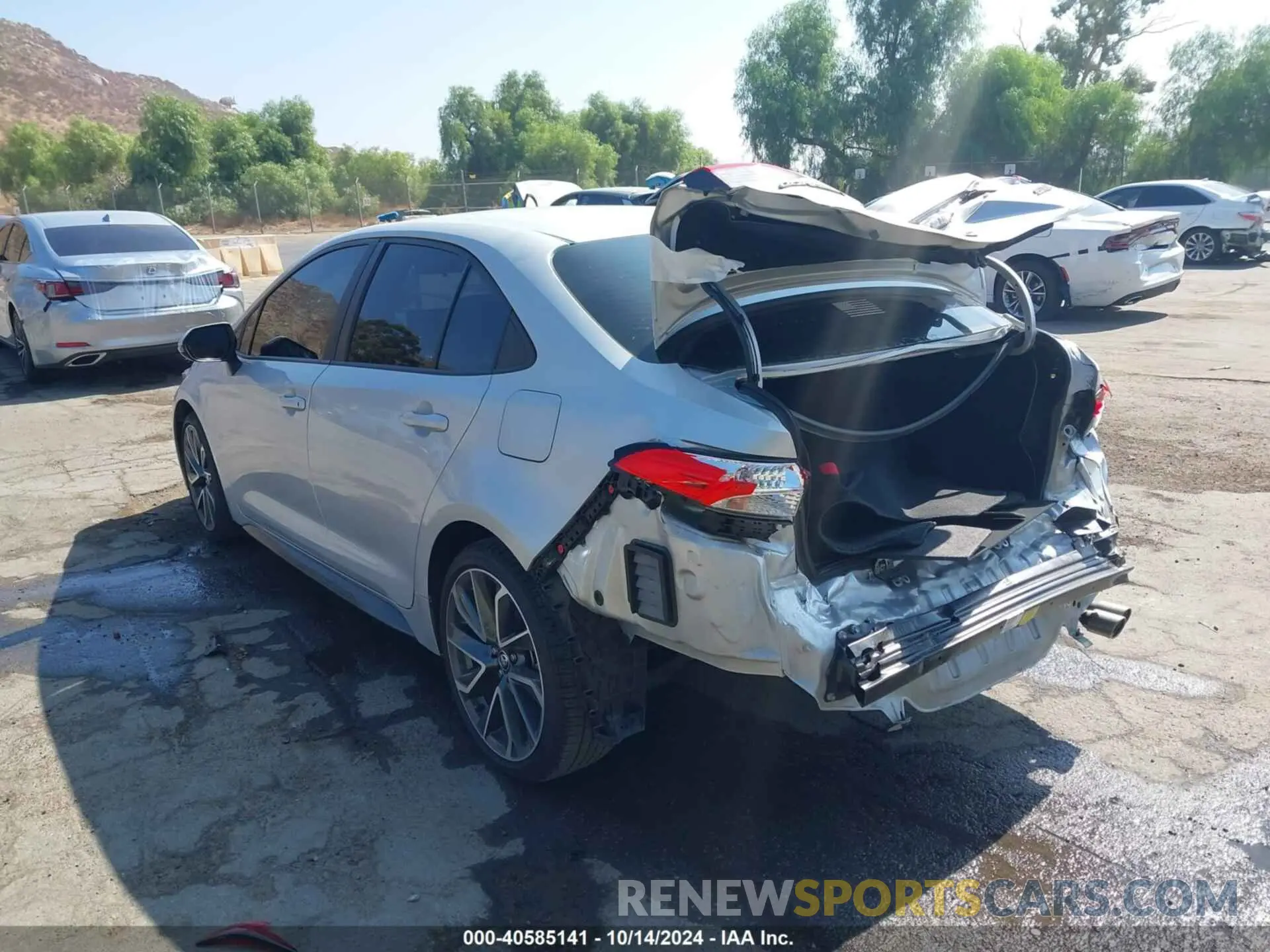 3 Photograph of a damaged car 5YFS4MCE1NP106725 TOYOTA COROLLA 2022