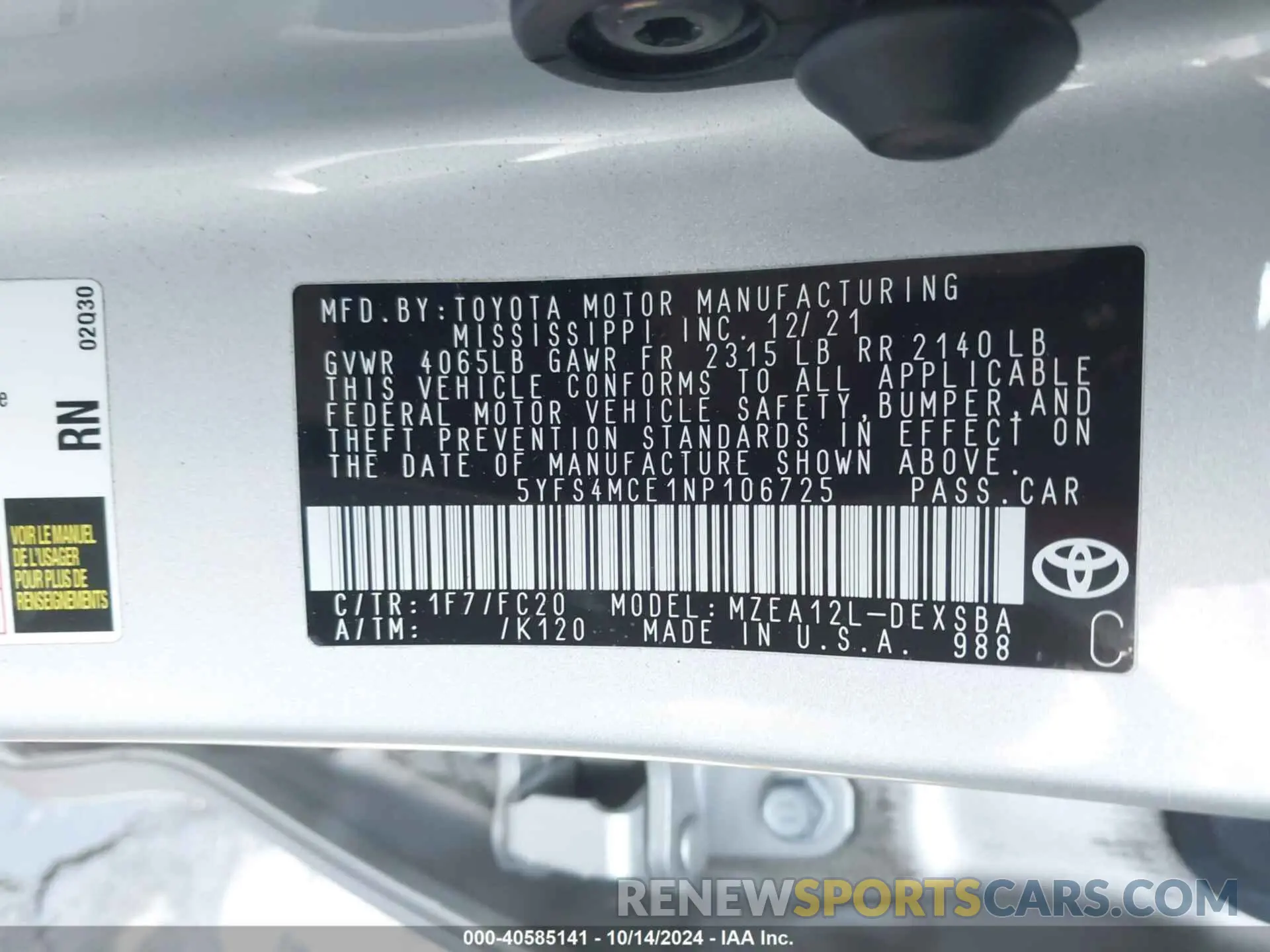 9 Photograph of a damaged car 5YFS4MCE1NP106725 TOYOTA COROLLA 2022