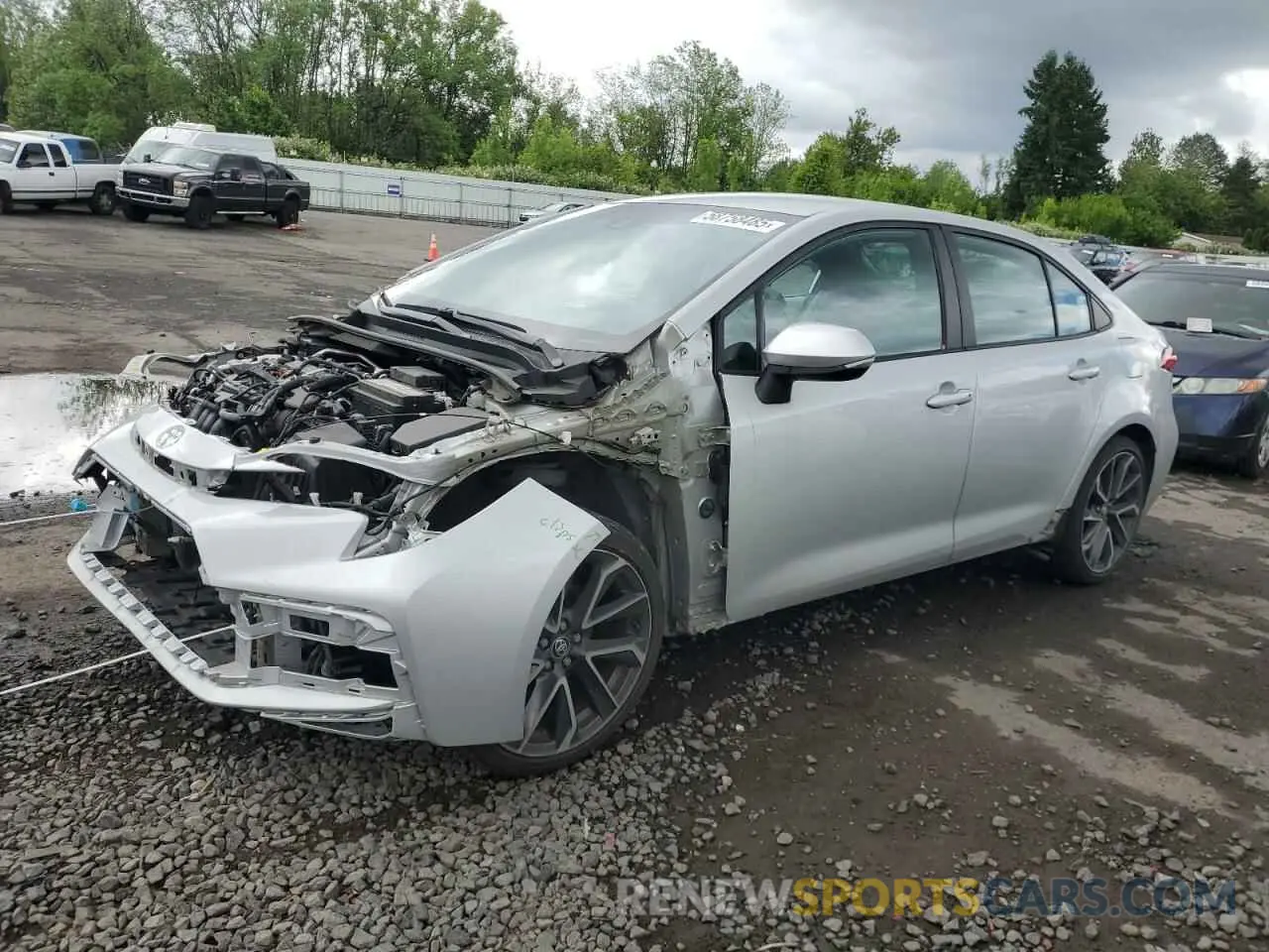 1 Photograph of a damaged car 5YFS4MCE1NP110631 TOYOTA COROLLA 2022