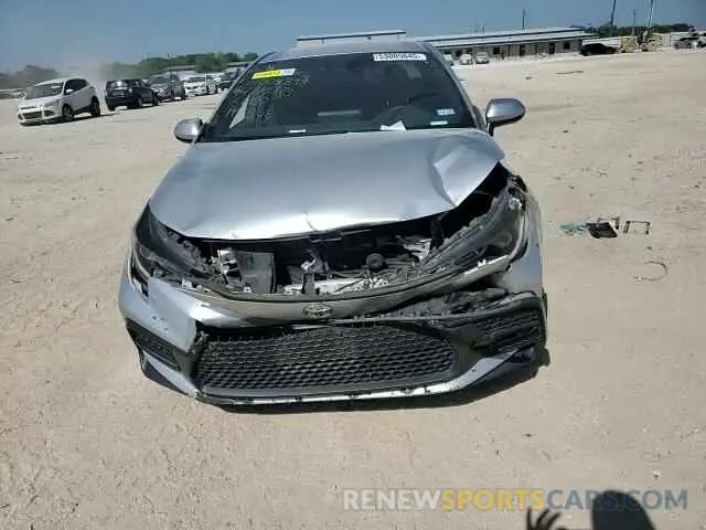 11 Photograph of a damaged car 5YFS4MCE1NP118549 TOYOTA COROLLA 2022