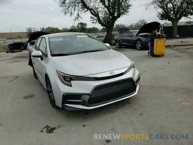 11 Photograph of a damaged car 5YFS4MCE1NP120138 TOYOTA COROLLA 2022