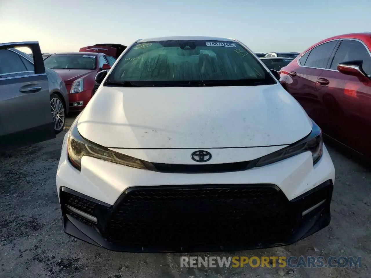 5 Photograph of a damaged car 5YFS4MCE1NP121449 TOYOTA COROLLA 2022