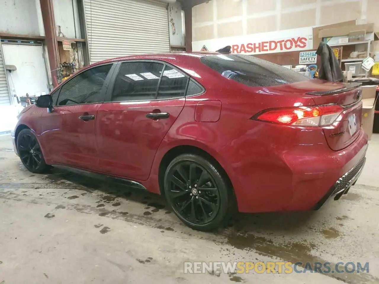 2 Photograph of a damaged car 5YFS4MCE1NP123279 TOYOTA COROLLA 2022