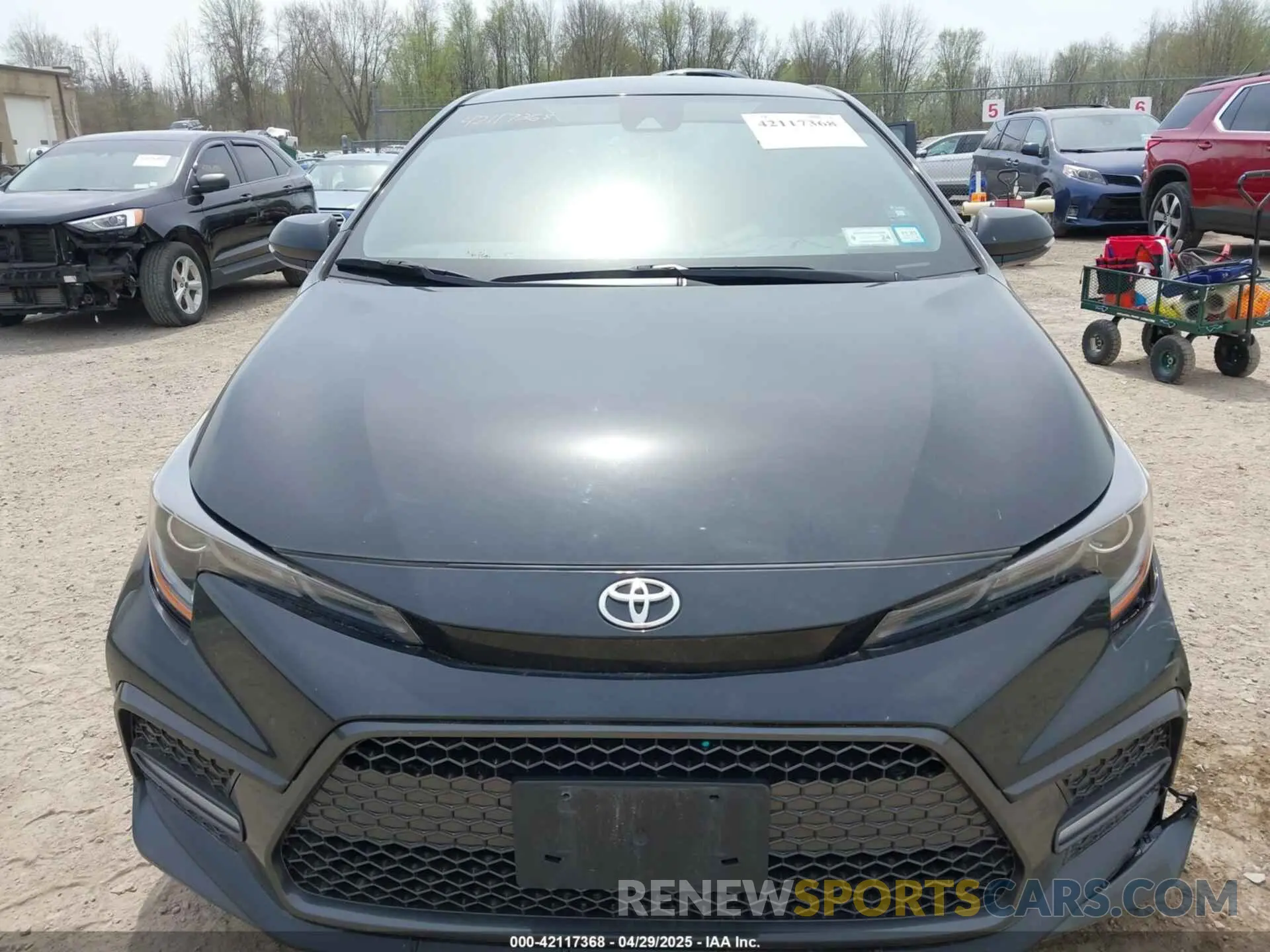 12 Photograph of a damaged car 5YFS4MCE1NP127316 TOYOTA COROLLA 2022