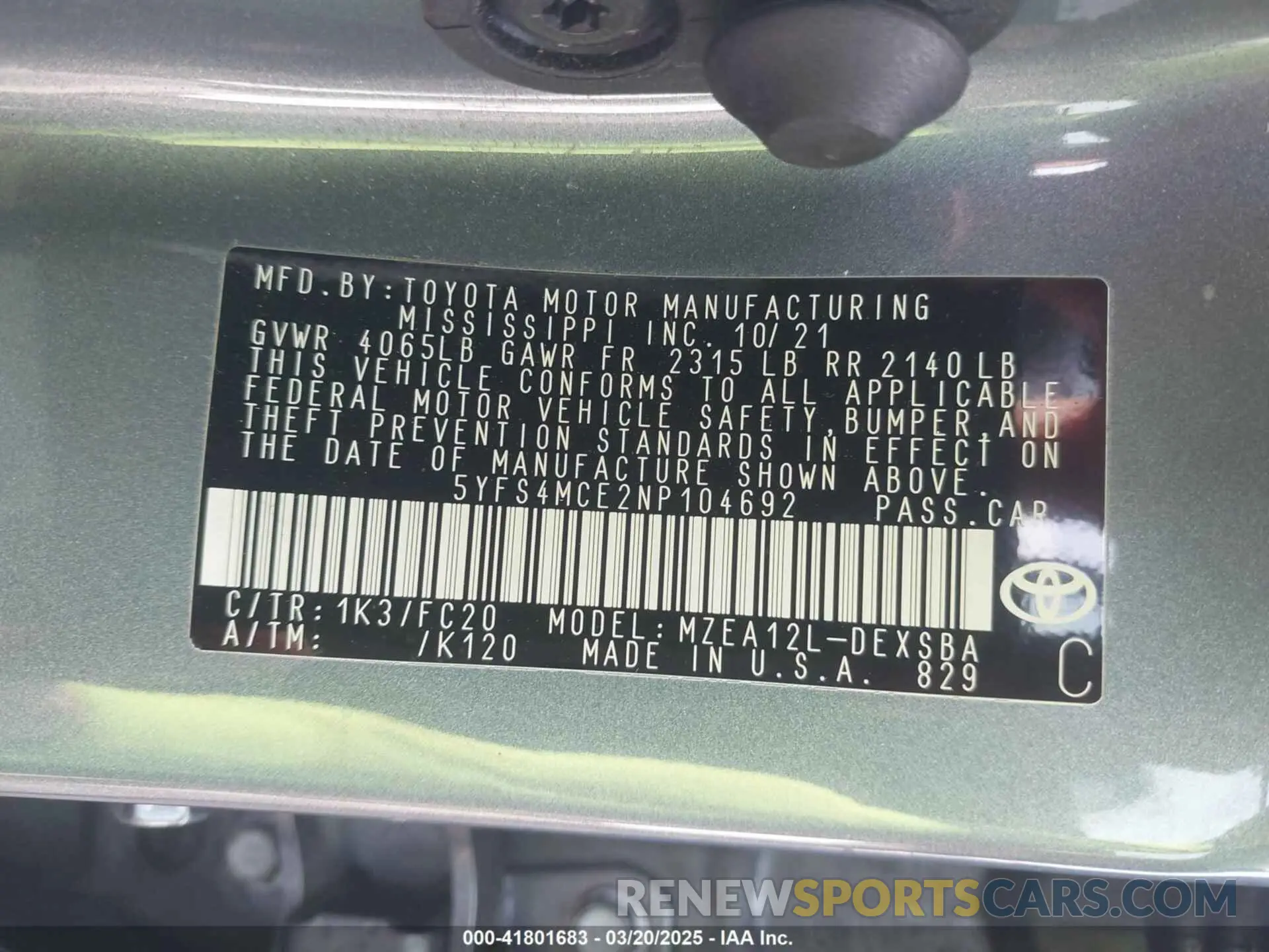 9 Photograph of a damaged car 5YFS4MCE2NP104692 TOYOTA COROLLA 2022