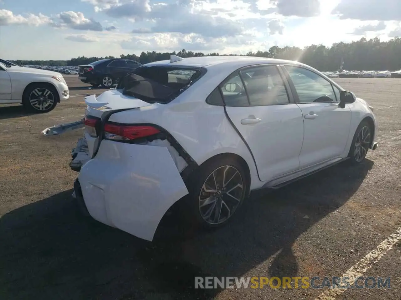 3 Photograph of a damaged car 5YFS4MCE2NP105499 TOYOTA COROLLA 2022