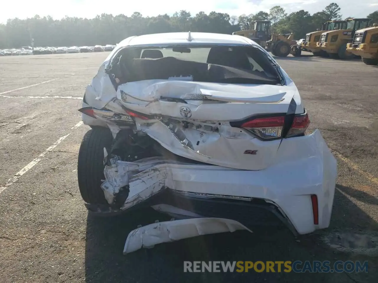 6 Photograph of a damaged car 5YFS4MCE2NP105499 TOYOTA COROLLA 2022
