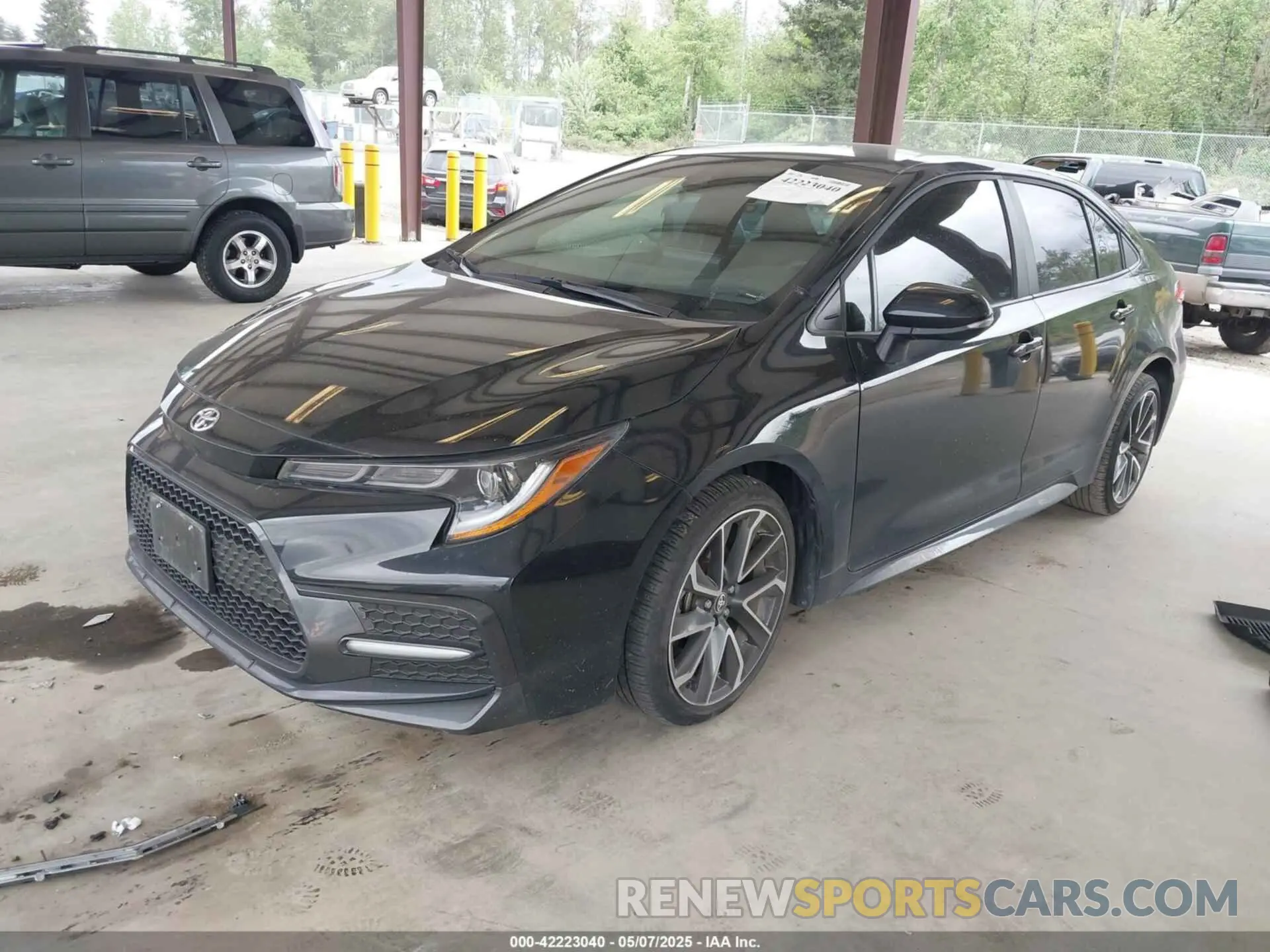 2 Photograph of a damaged car 5YFS4MCE2NP106717 TOYOTA COROLLA 2022