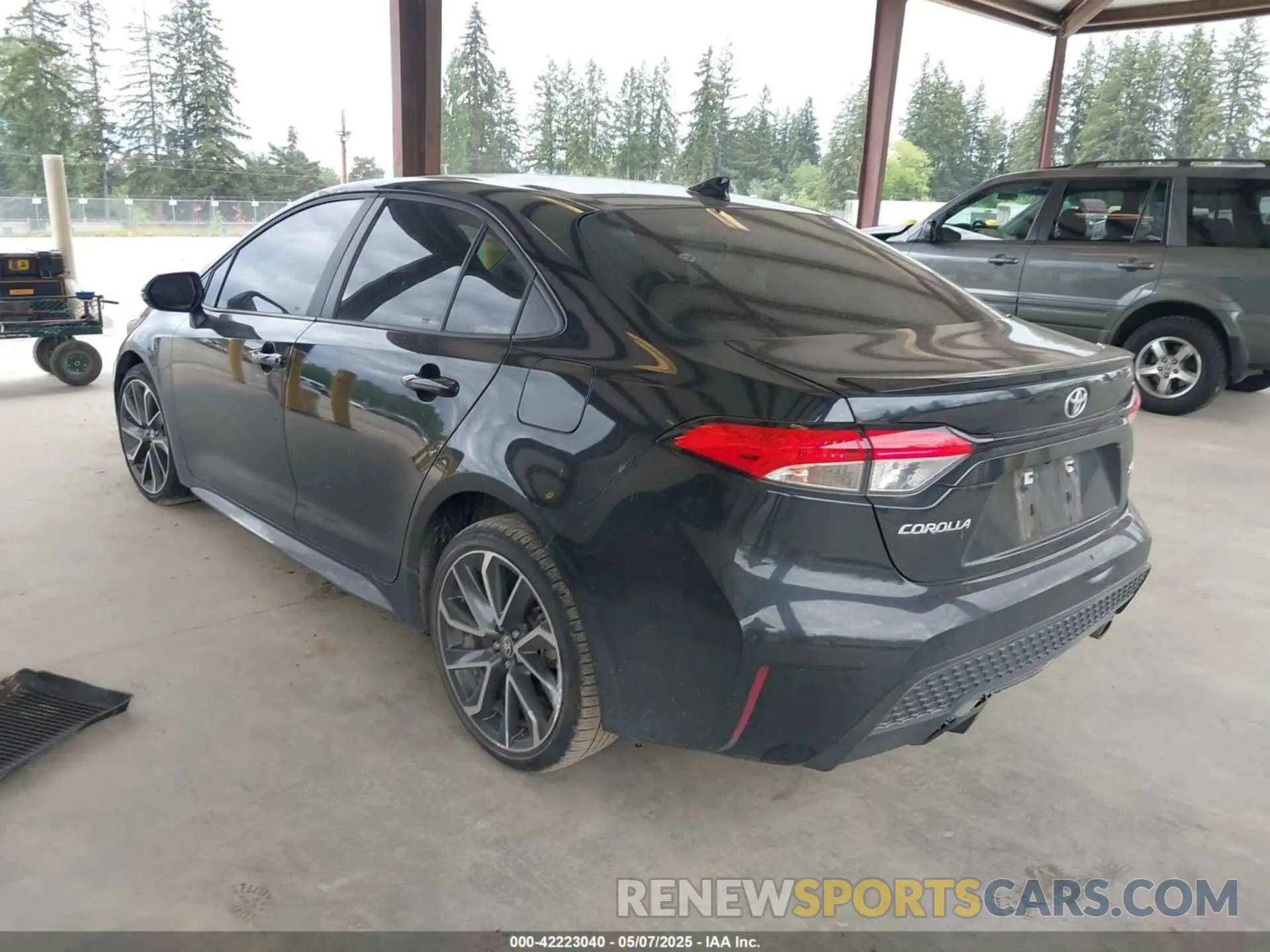3 Photograph of a damaged car 5YFS4MCE2NP106717 TOYOTA COROLLA 2022
