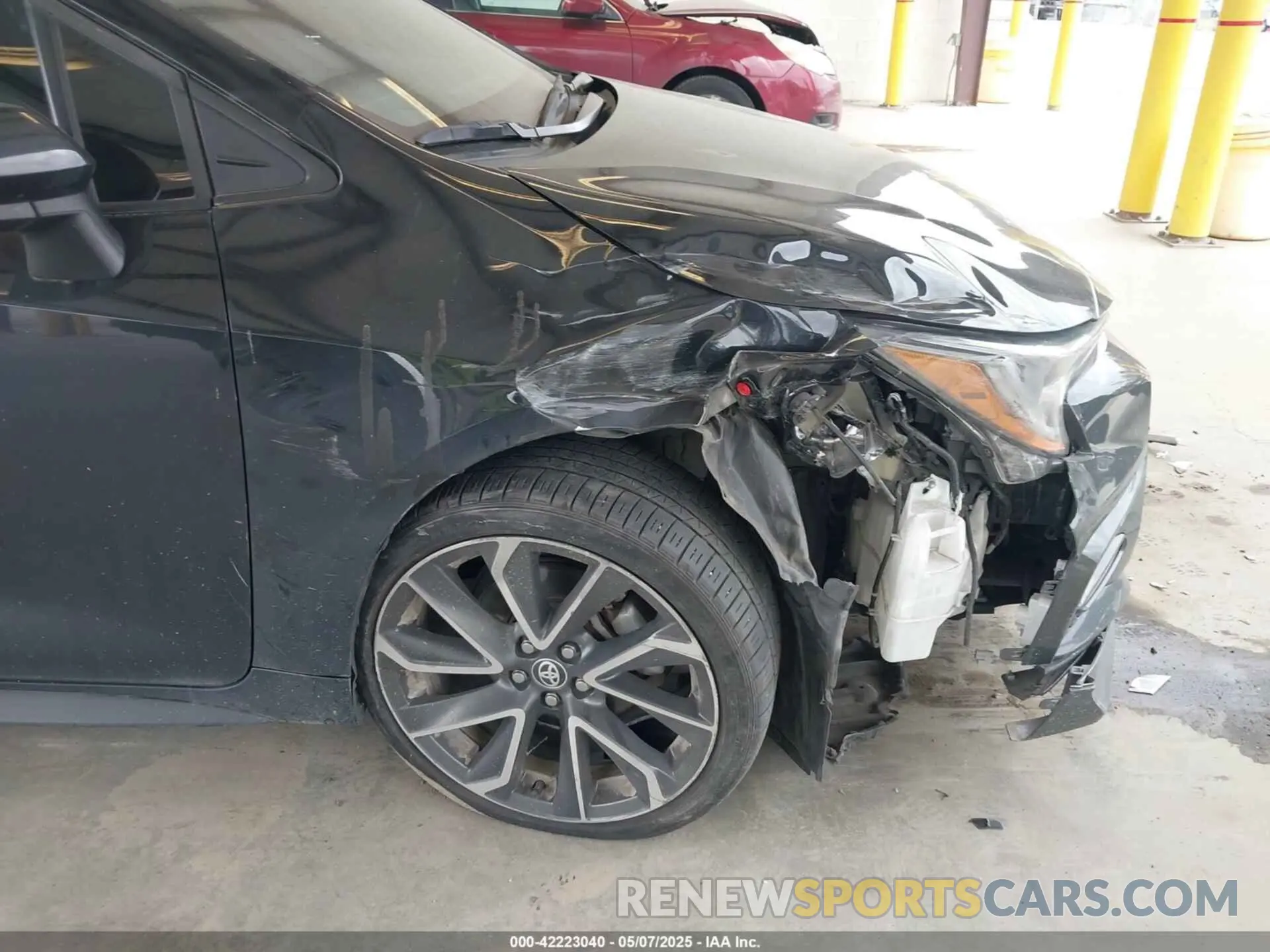 6 Photograph of a damaged car 5YFS4MCE2NP106717 TOYOTA COROLLA 2022