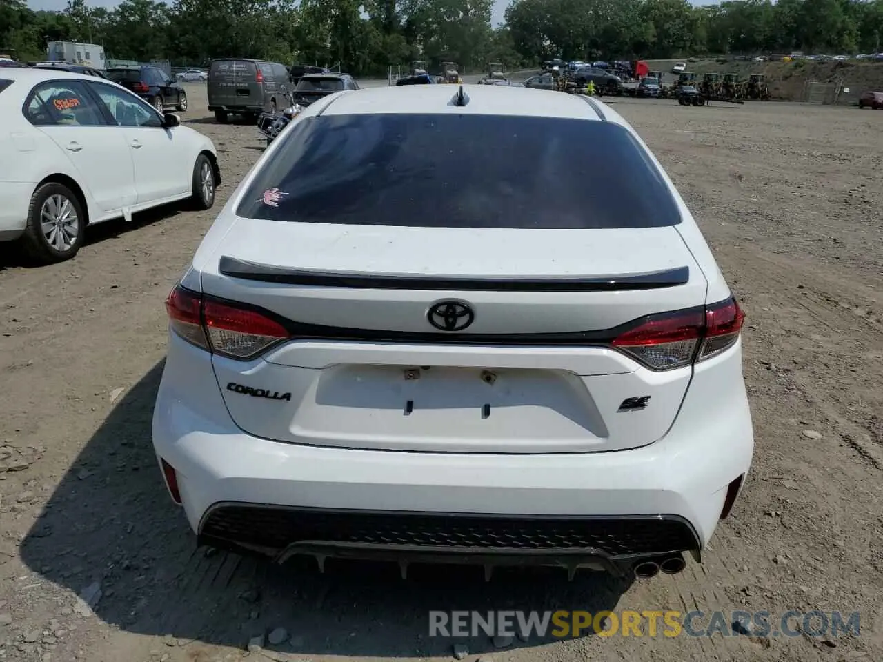 6 Photograph of a damaged car 5YFS4MCE2NP109861 TOYOTA COROLLA 2022