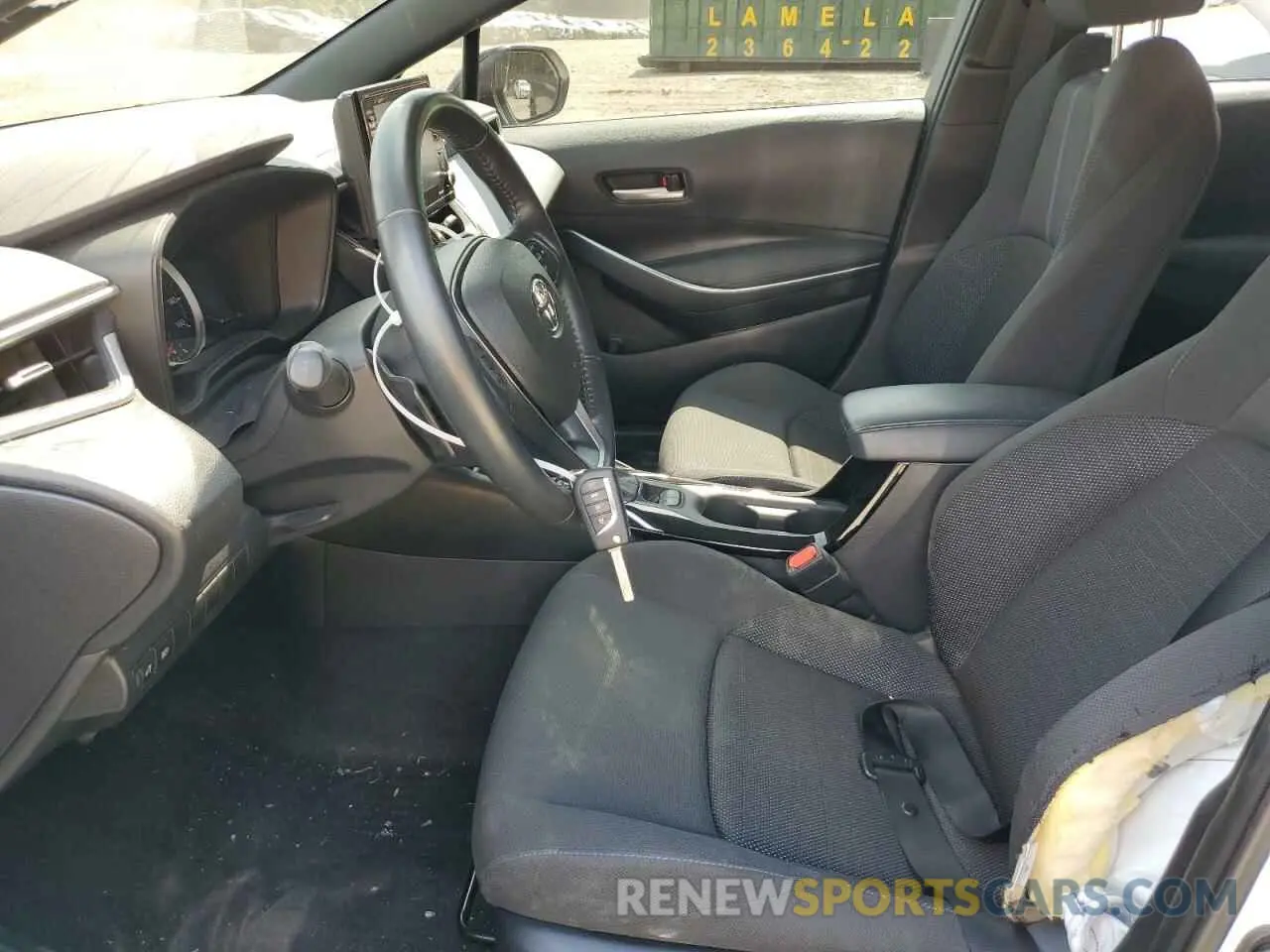 7 Photograph of a damaged car 5YFS4MCE2NP109861 TOYOTA COROLLA 2022