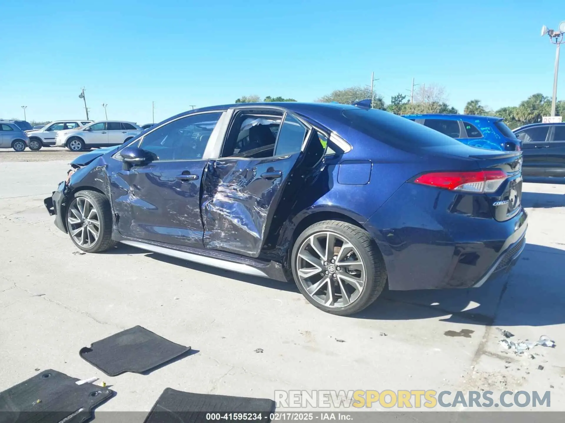 14 Photograph of a damaged car 5YFS4MCE2NP123629 TOYOTA COROLLA 2022