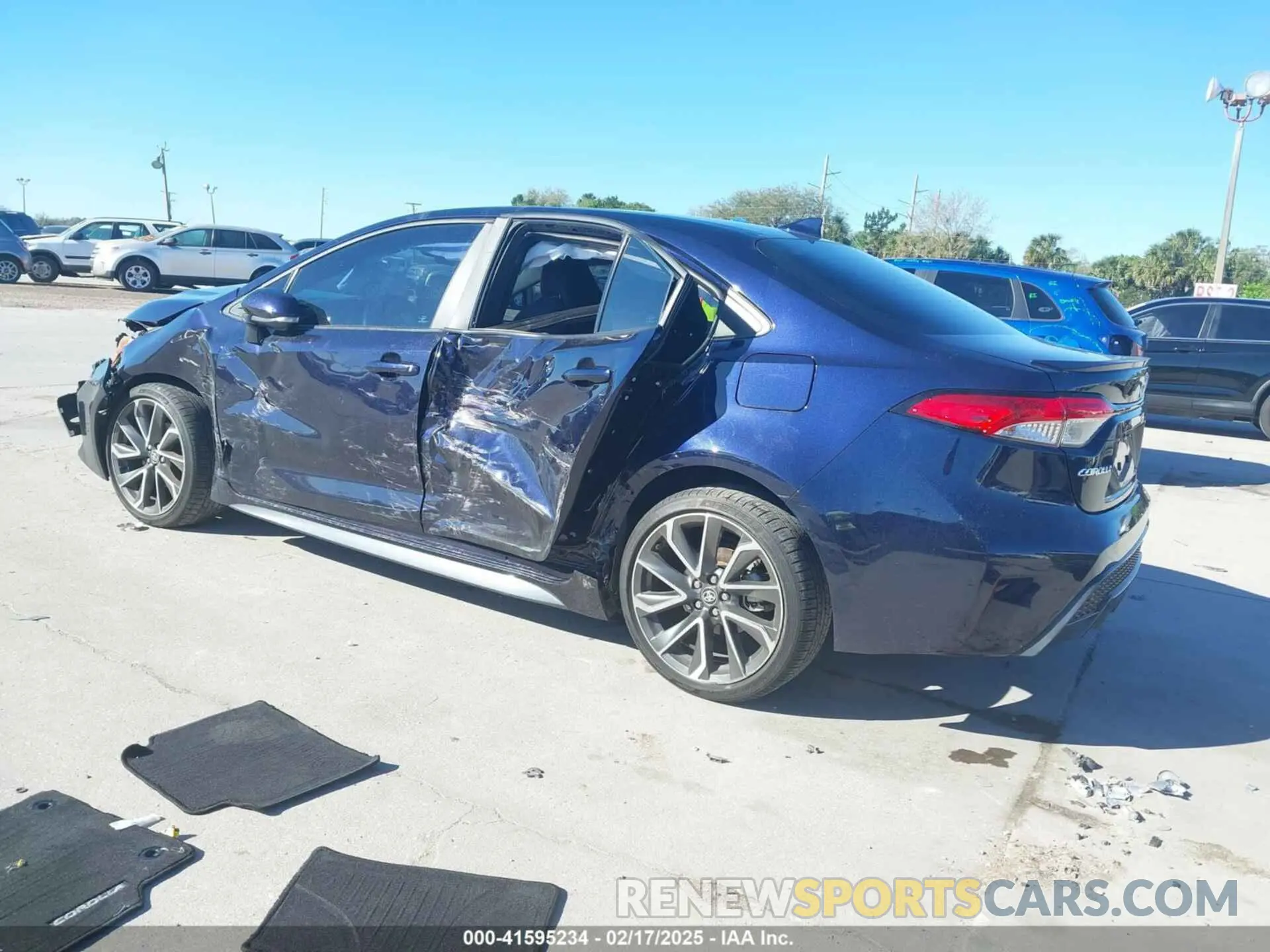 3 Photograph of a damaged car 5YFS4MCE2NP123629 TOYOTA COROLLA 2022