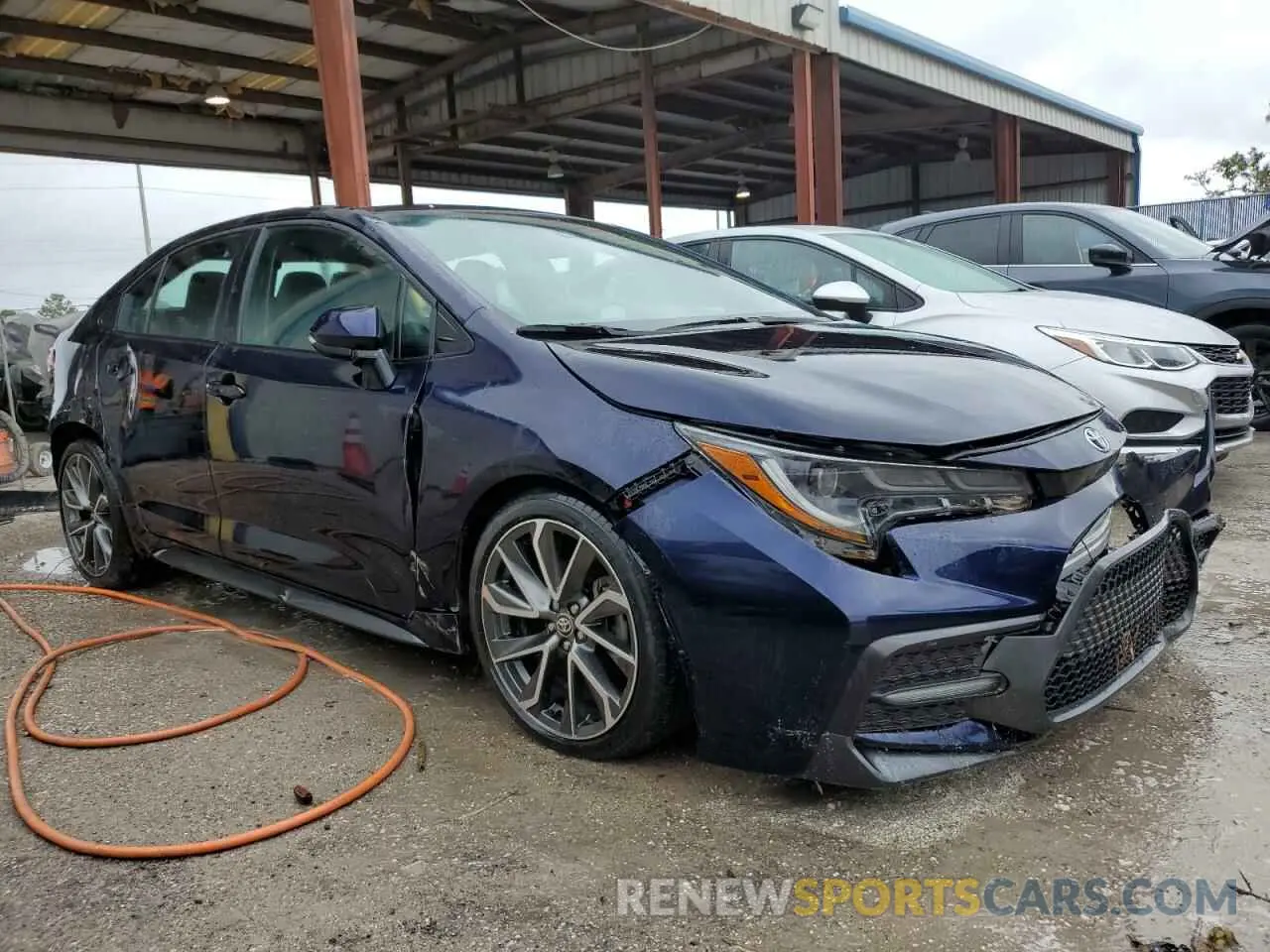 4 Photograph of a damaged car 5YFS4MCE2NP130662 TOYOTA COROLLA 2022
