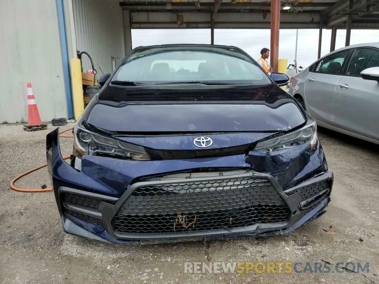 5 Photograph of a damaged car 5YFS4MCE2NP130662 TOYOTA COROLLA 2022