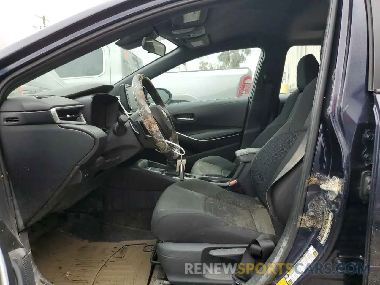 7 Photograph of a damaged car 5YFS4MCE2NP130662 TOYOTA COROLLA 2022