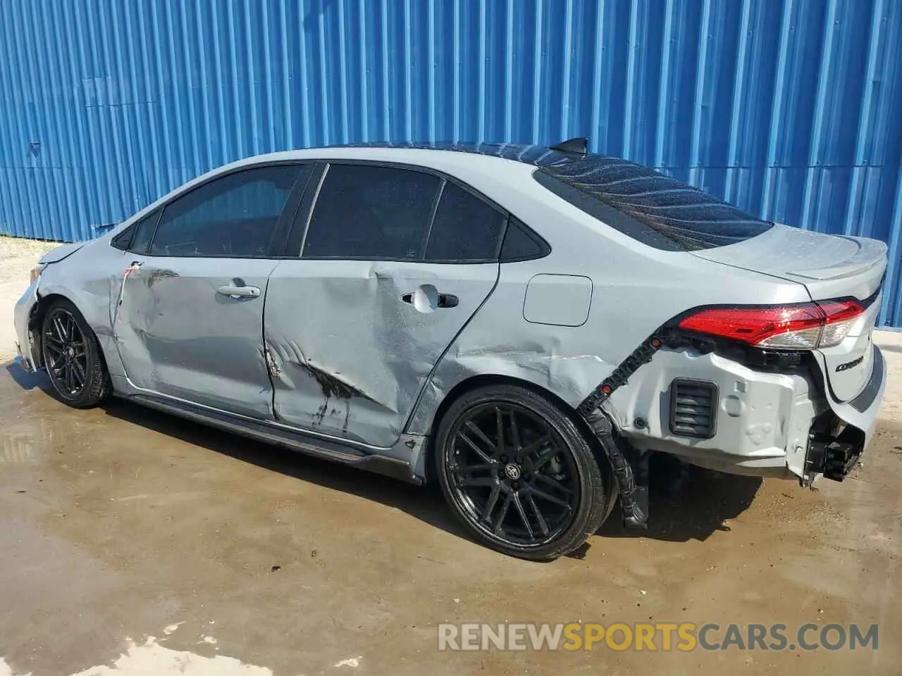 2 Photograph of a damaged car 5YFS4MCE3NP101980 TOYOTA COROLLA 2022