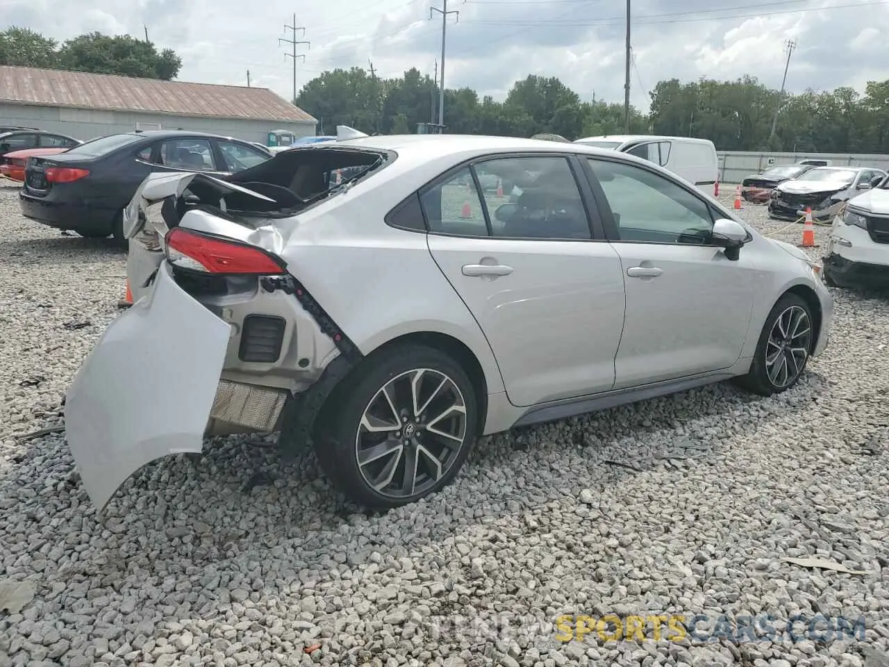 3 Photograph of a damaged car 5YFS4MCE3NP102918 TOYOTA COROLLA 2022