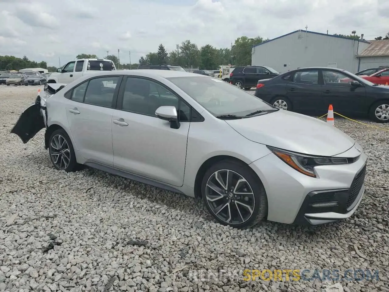 4 Photograph of a damaged car 5YFS4MCE3NP102918 TOYOTA COROLLA 2022