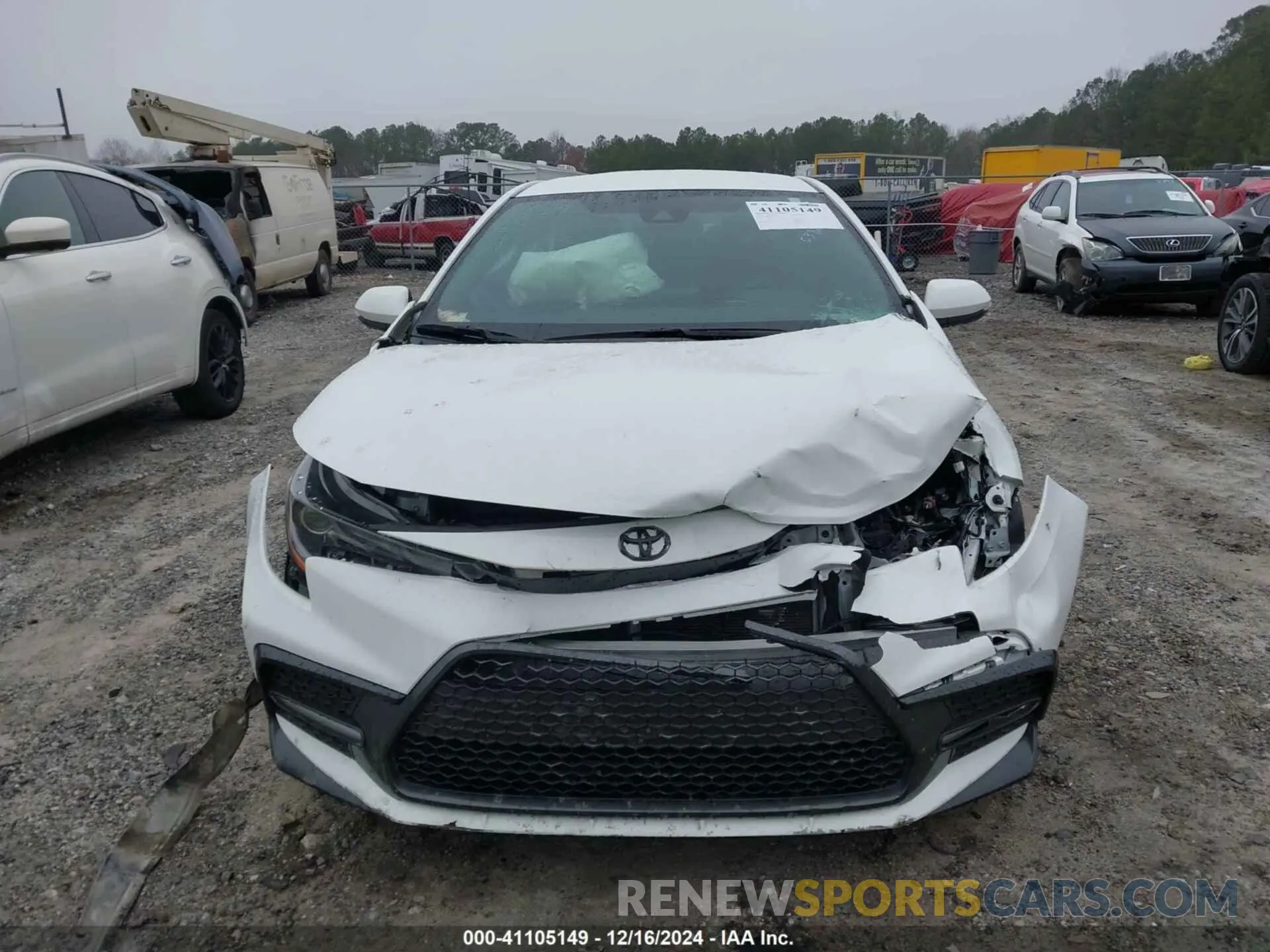 12 Photograph of a damaged car 5YFS4MCE3NP105382 TOYOTA COROLLA 2022