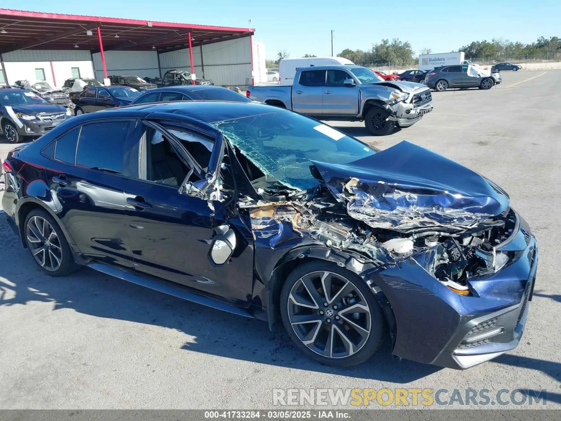 17 Photograph of a damaged car 5YFS4MCE4NP135488 TOYOTA COROLLA 2022