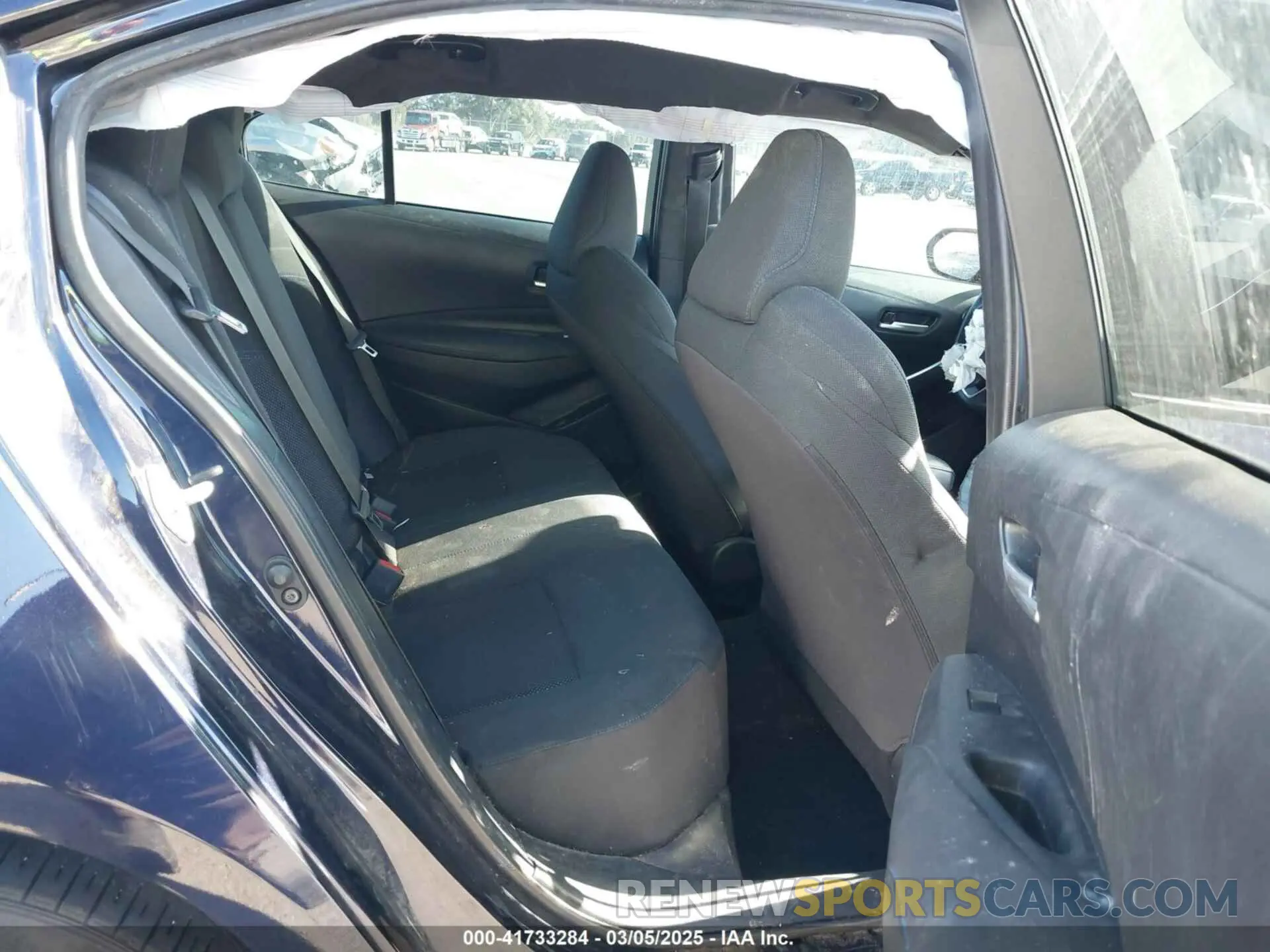 8 Photograph of a damaged car 5YFS4MCE4NP135488 TOYOTA COROLLA 2022