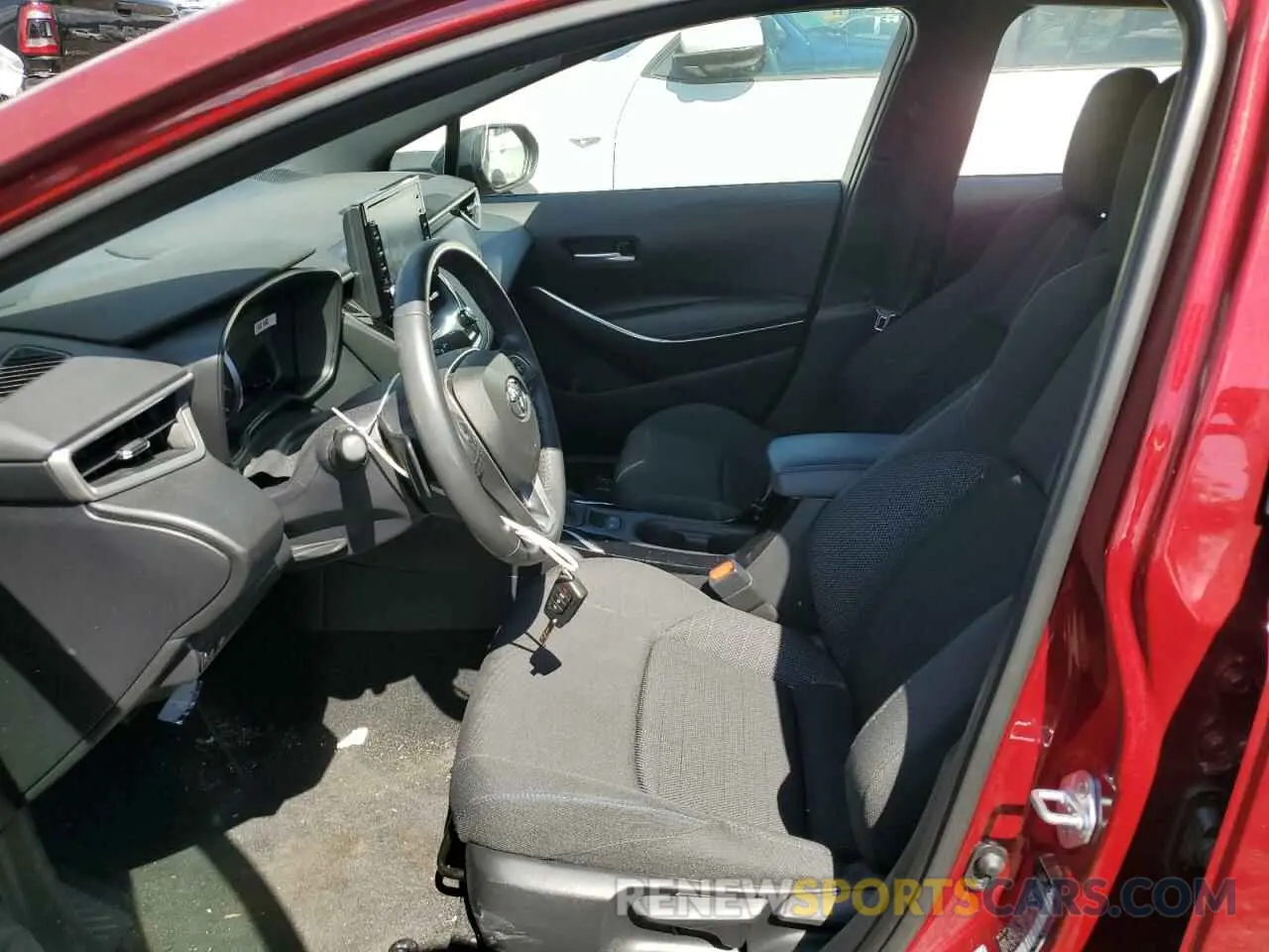 7 Photograph of a damaged car 5YFS4MCE4NP138455 TOYOTA COROLLA 2022