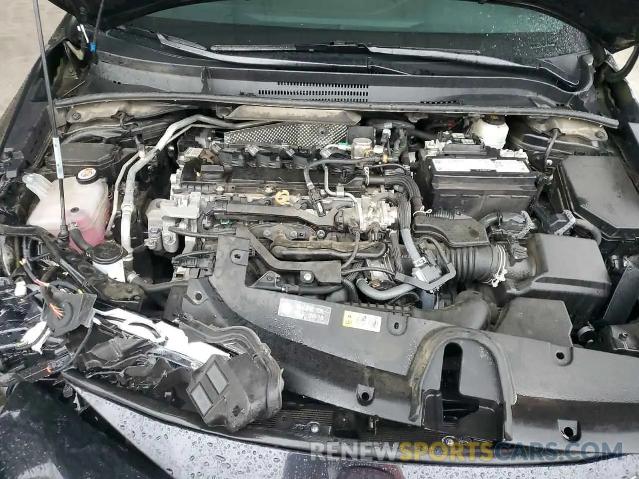 11 Photograph of a damaged car 5YFS4MCE5NP111331 TOYOTA COROLLA 2022