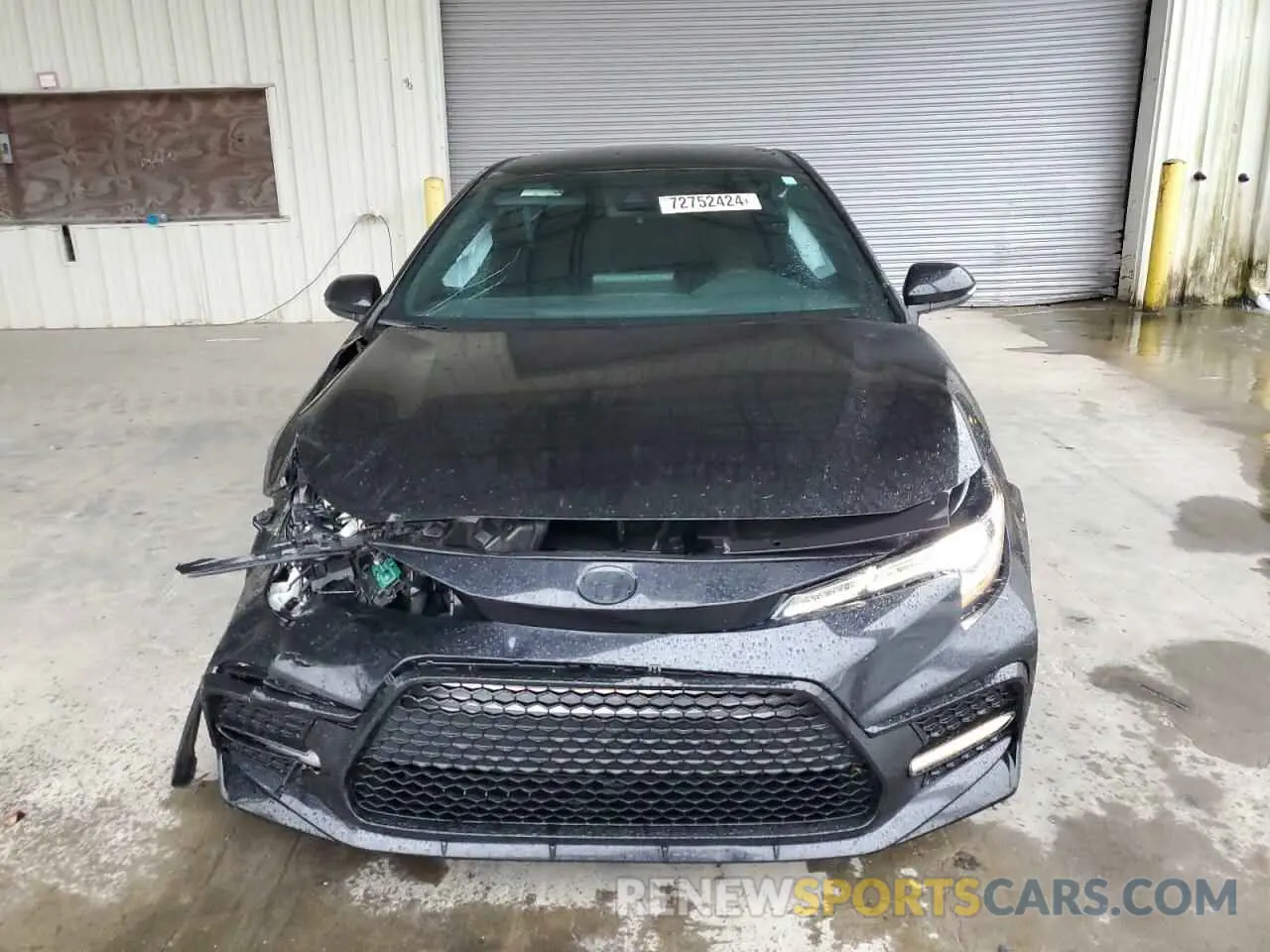5 Photograph of a damaged car 5YFS4MCE5NP111331 TOYOTA COROLLA 2022
