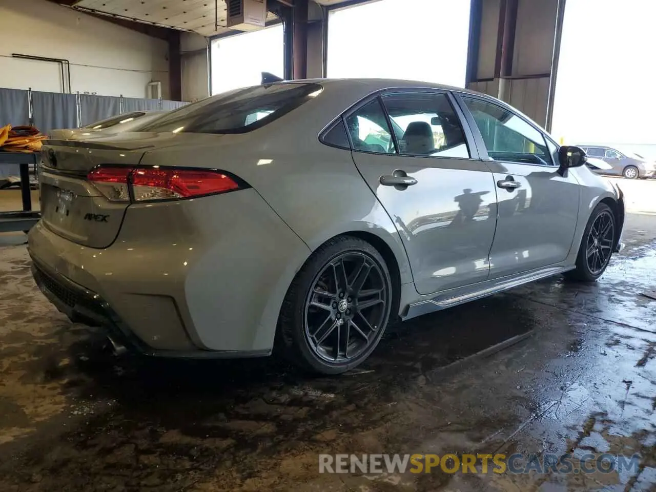 3 Photograph of a damaged car 5YFS4MCE5NP116447 TOYOTA COROLLA 2022