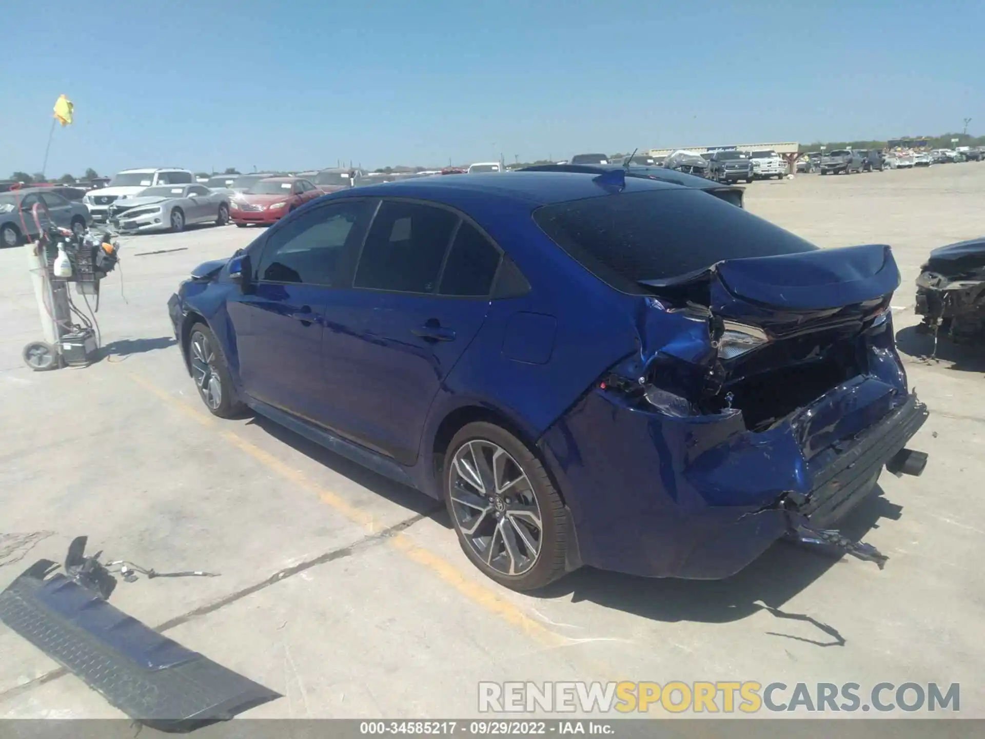 3 Photograph of a damaged car 5YFS4MCE5NP116691 TOYOTA COROLLA 2022