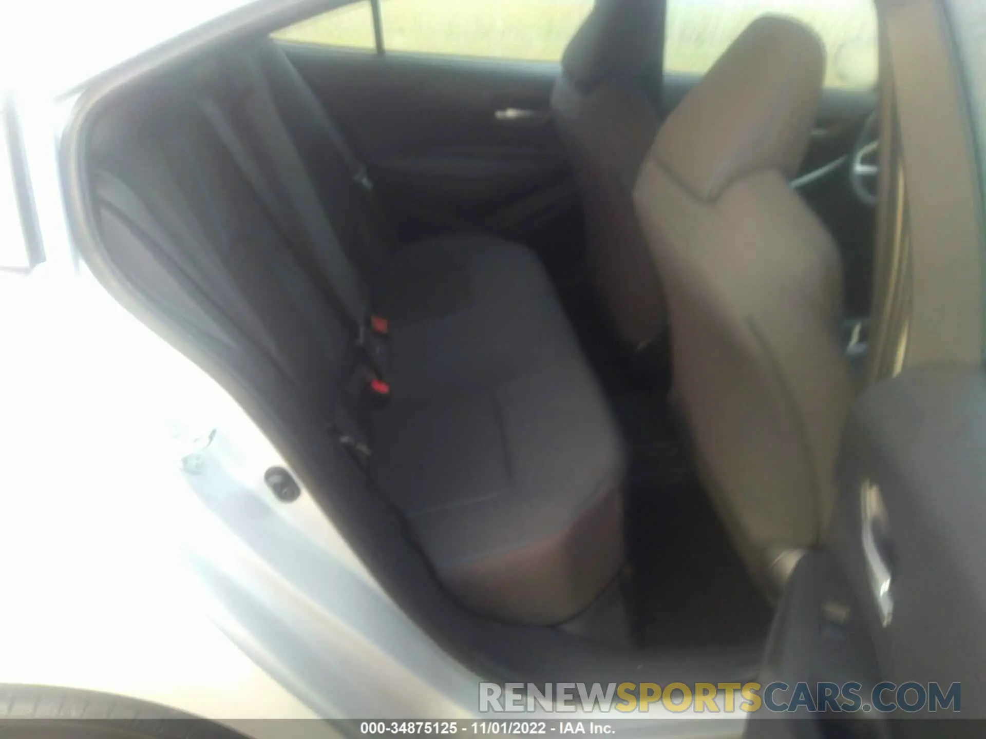 8 Photograph of a damaged car 5YFS4MCE6NP106364 TOYOTA COROLLA 2022