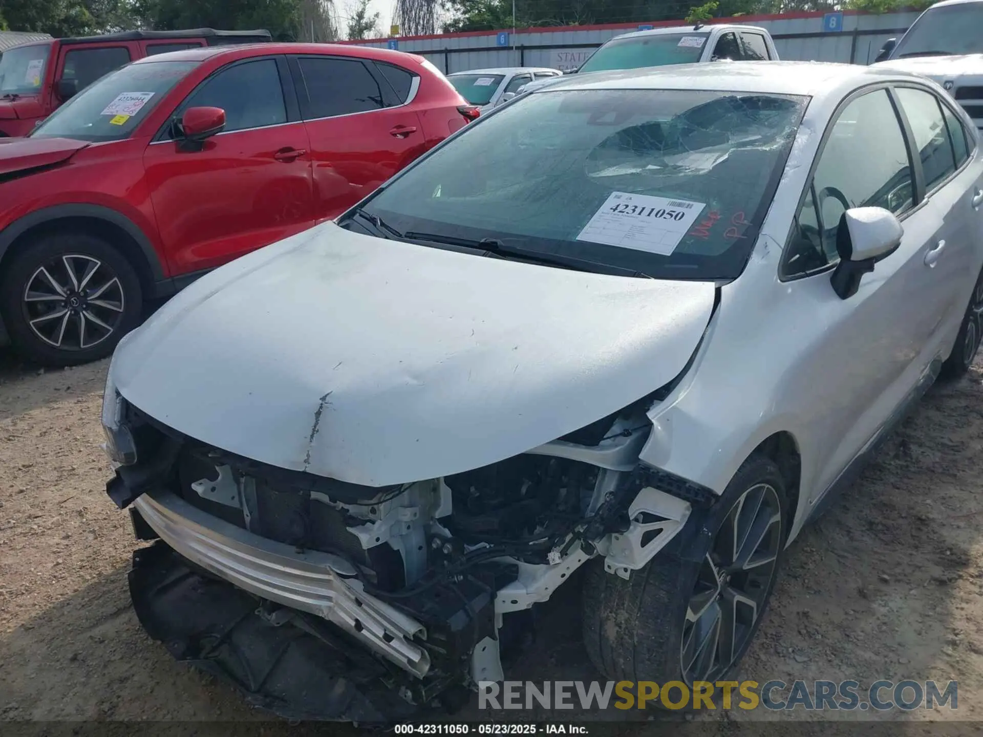6 Photograph of a damaged car 5YFS4MCE6NP108714 TOYOTA COROLLA 2022
