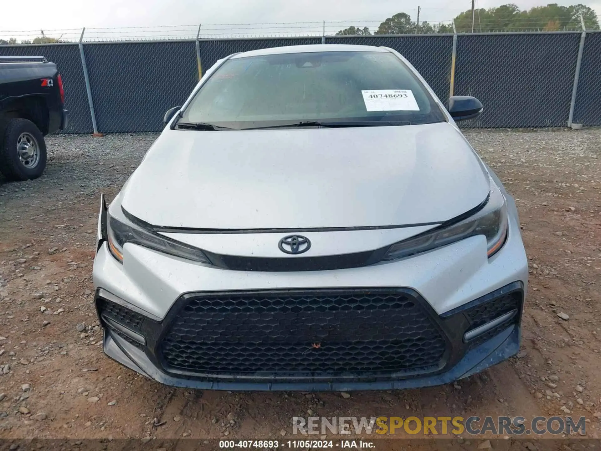 12 Photograph of a damaged car 5YFS4MCE6NP113119 TOYOTA COROLLA 2022