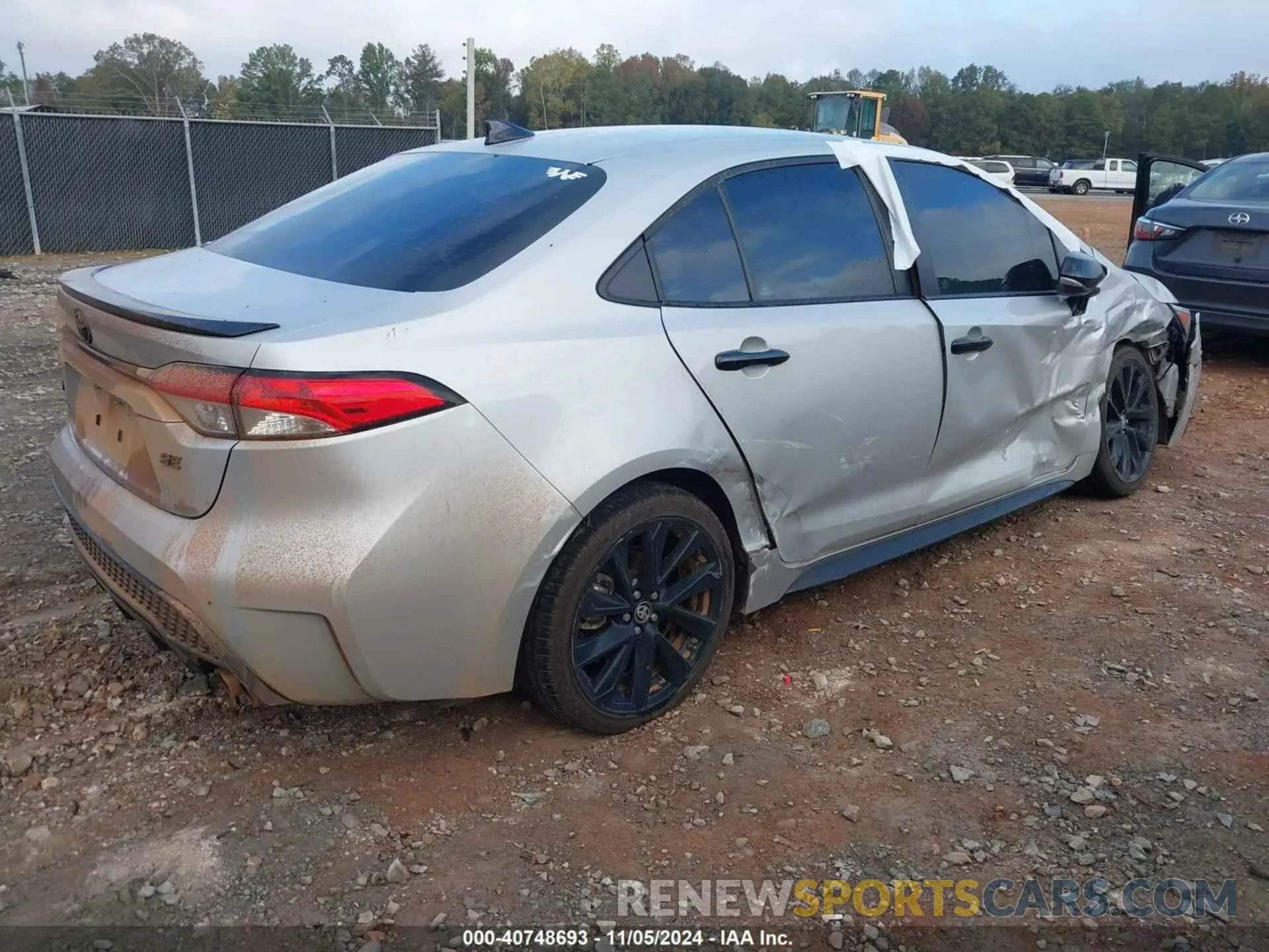 4 Photograph of a damaged car 5YFS4MCE6NP113119 TOYOTA COROLLA 2022