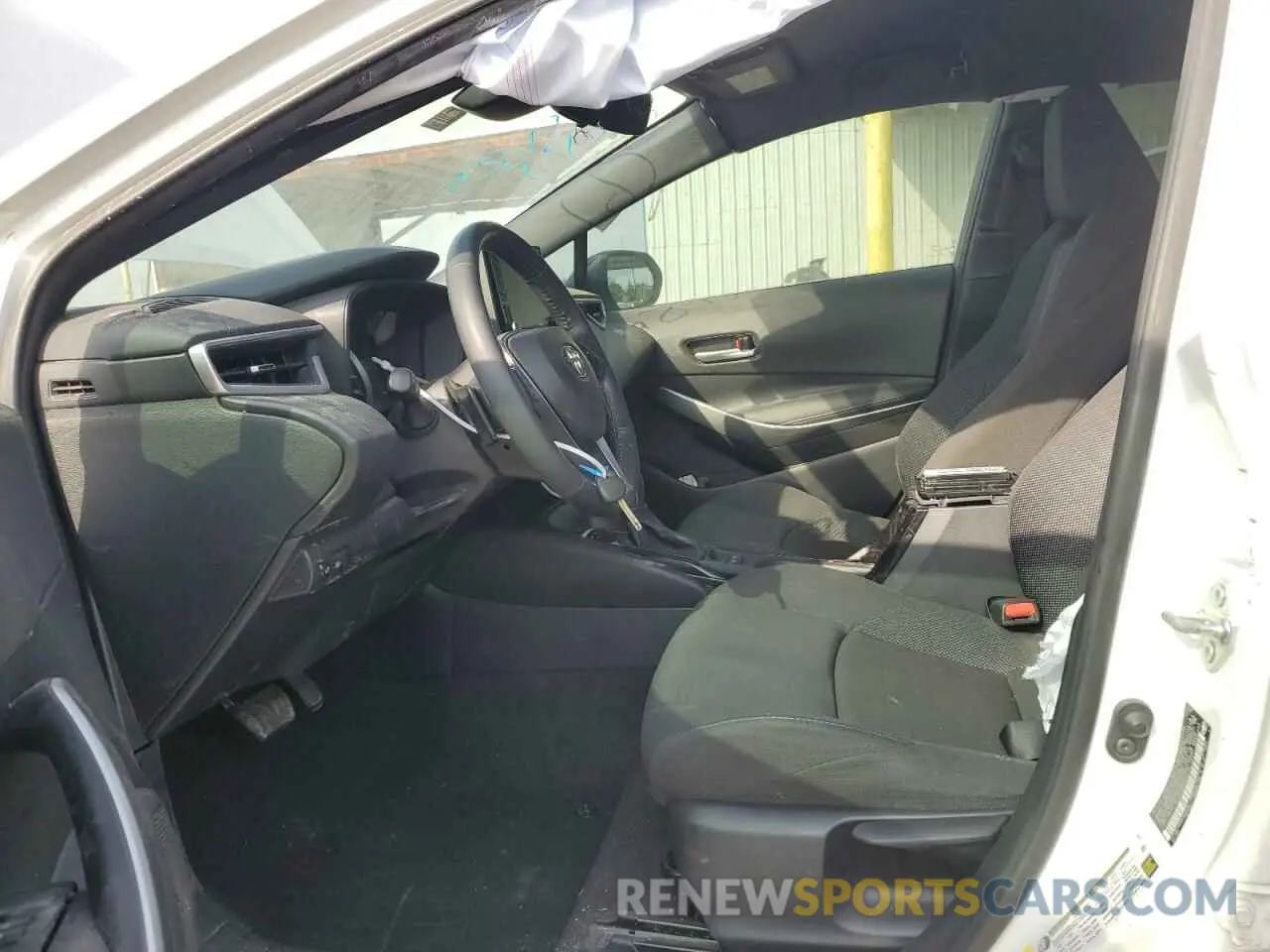 7 Photograph of a damaged car 5YFS4MCE6NP113167 TOYOTA COROLLA 2022