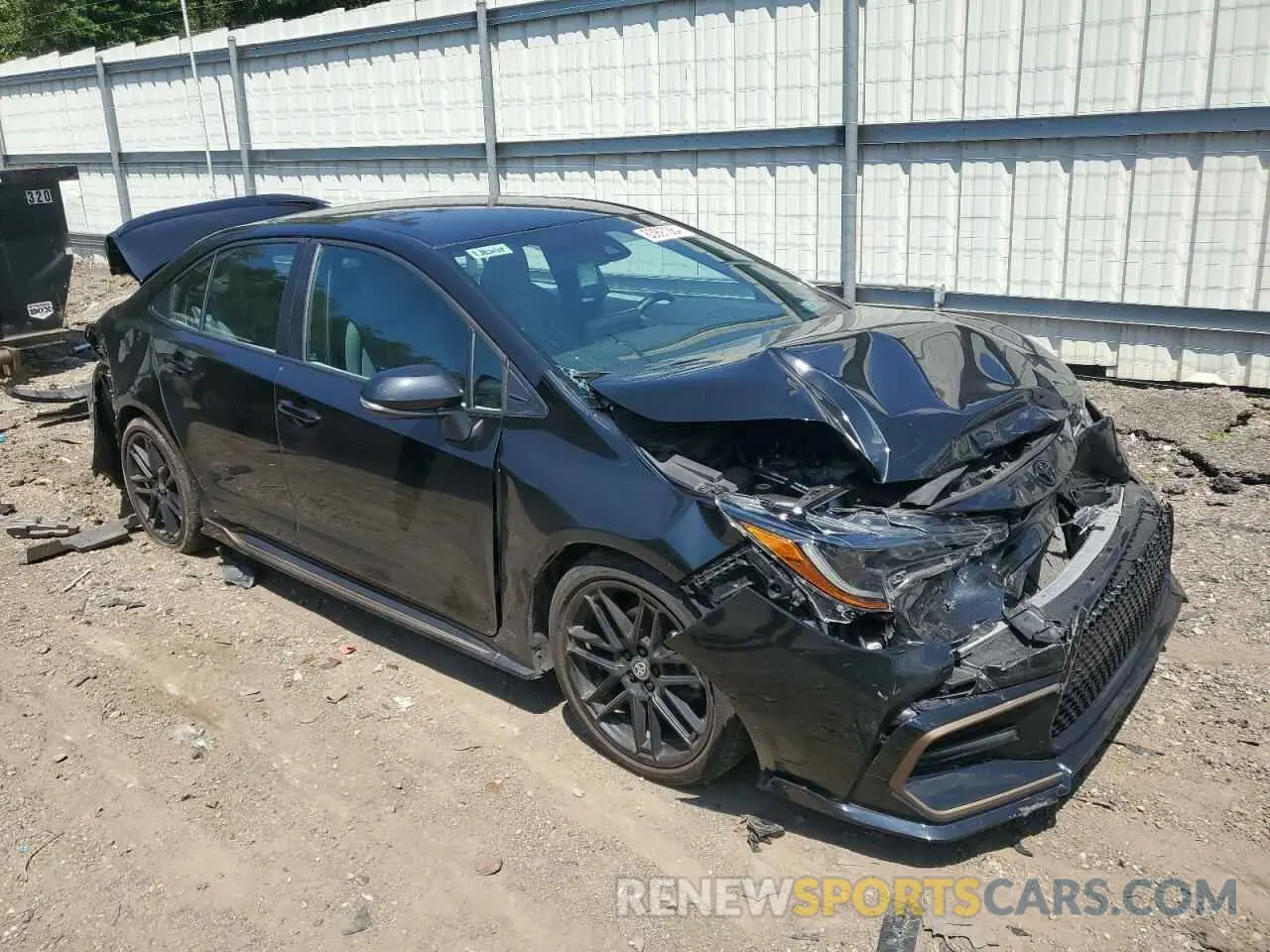 4 Photograph of a damaged car 5YFS4MCE6NP118756 TOYOTA COROLLA 2022