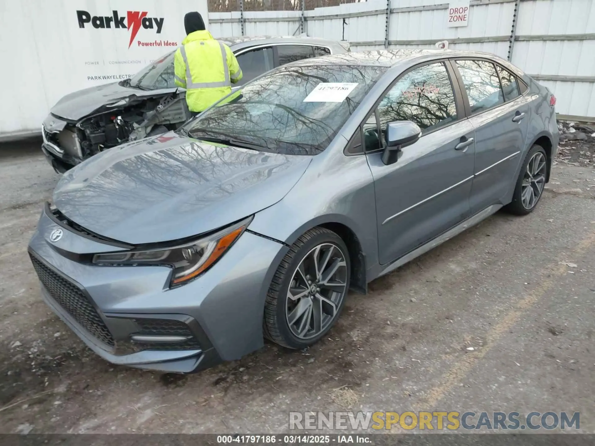 2 Photograph of a damaged car 5YFS4MCE6NP120572 TOYOTA COROLLA 2022
