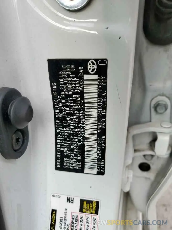 12 Photograph of a damaged car 5YFS4MCE6NP121219 TOYOTA COROLLA 2022