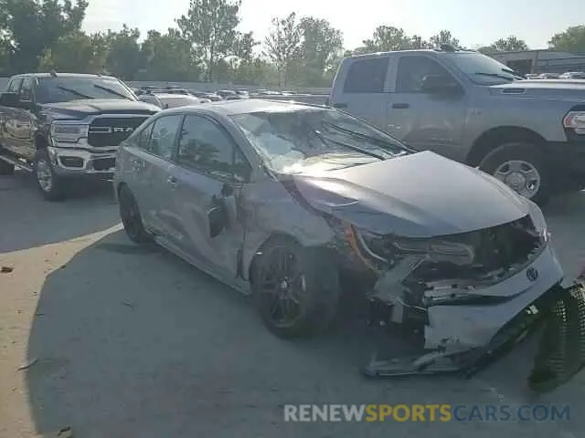 11 Photograph of a damaged car 5YFS4MCE6NP121446 TOYOTA COROLLA 2022