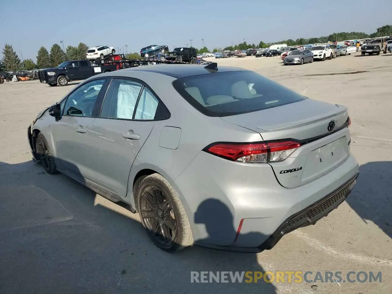 2 Photograph of a damaged car 5YFS4MCE6NP121446 TOYOTA COROLLA 2022