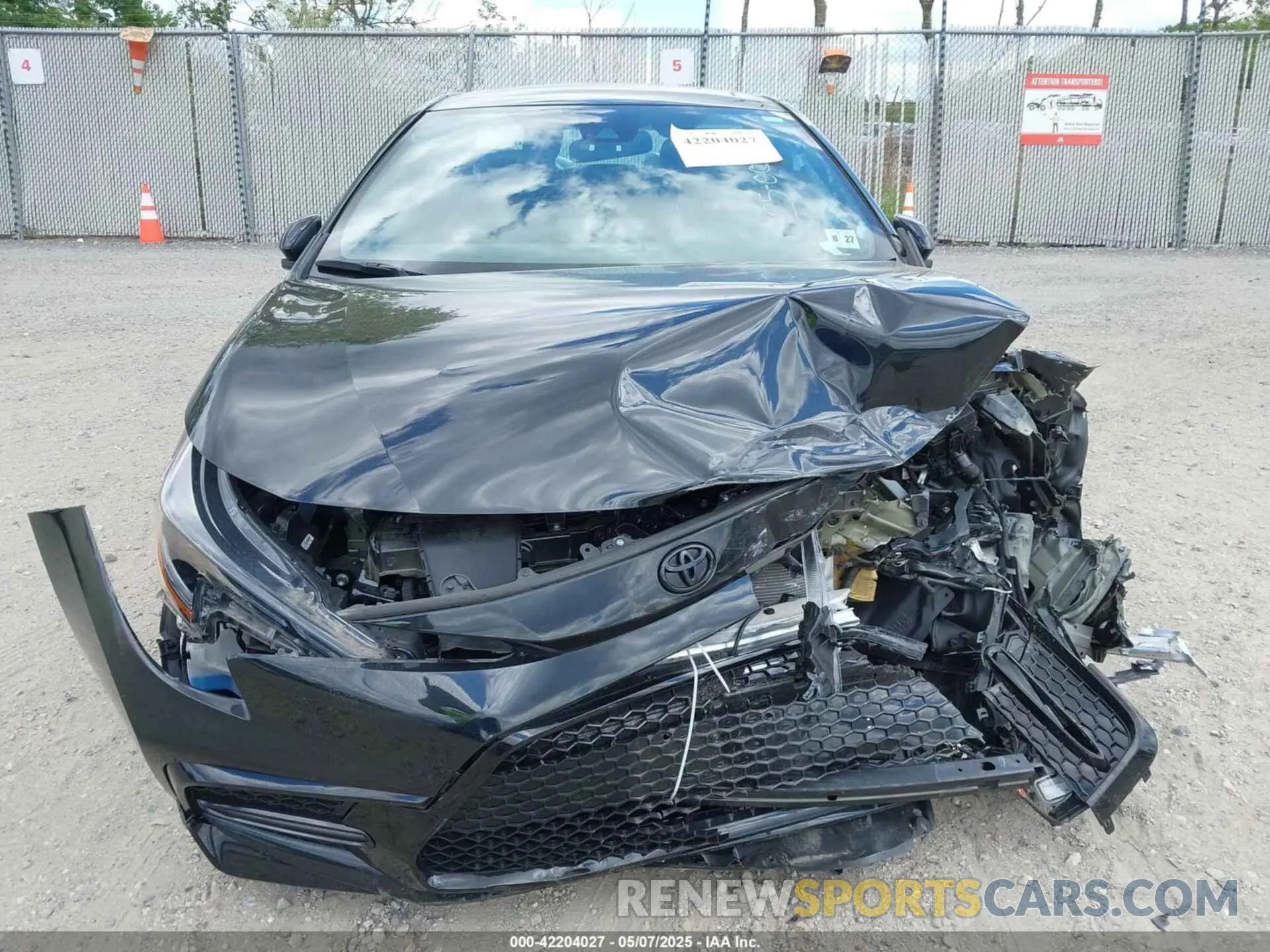 12 Photograph of a damaged car 5YFS4MCE6NP127683 TOYOTA COROLLA 2022